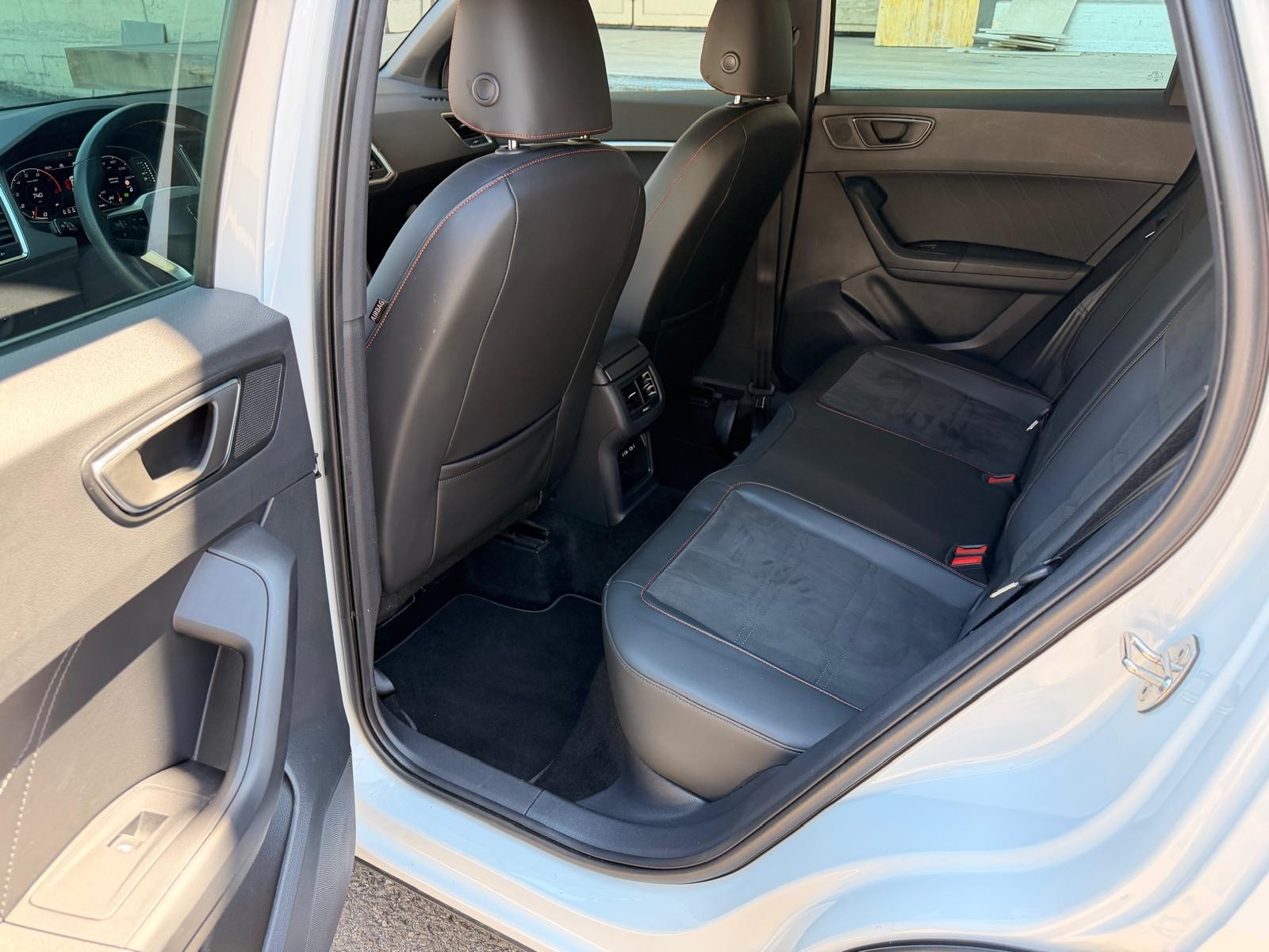 SEAT Ateca 2.0 TSI FR 4Drive DSG-image-7