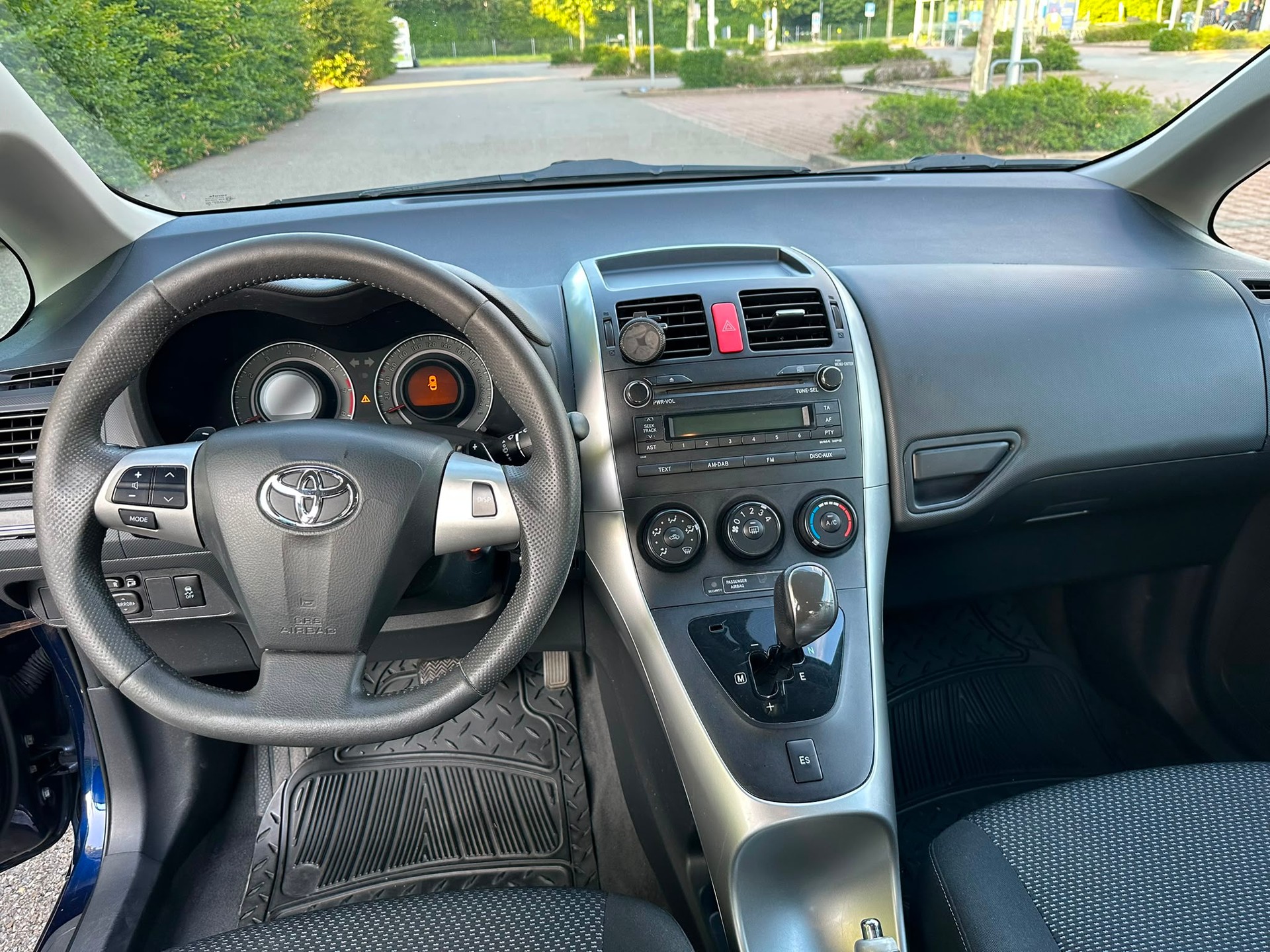 TOYOTA 1.6 VMa Linea Luna MultiMode-image-4