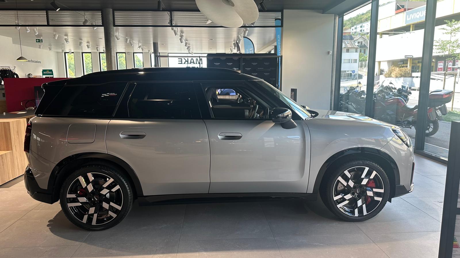 MINI Countryman John Cooper Works ALL4 Steptronic-showroom-element-2