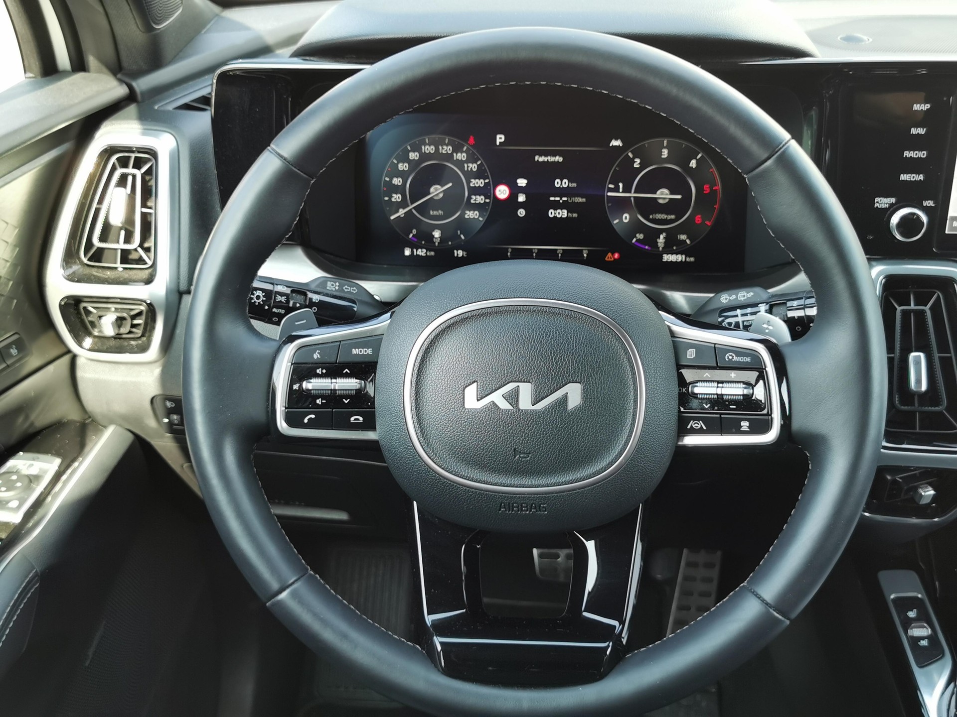 KIA Sorento 2.2 SmartD Style-image-4