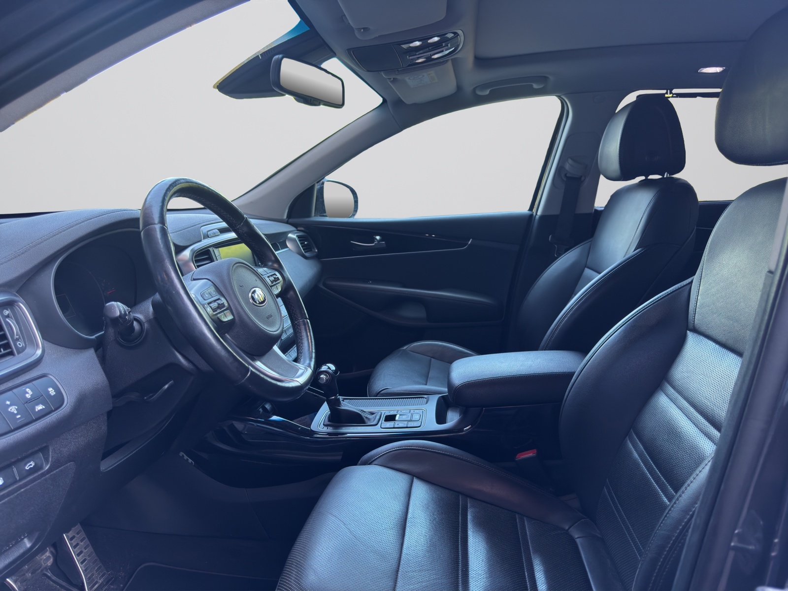 KIA Sorento-image-4