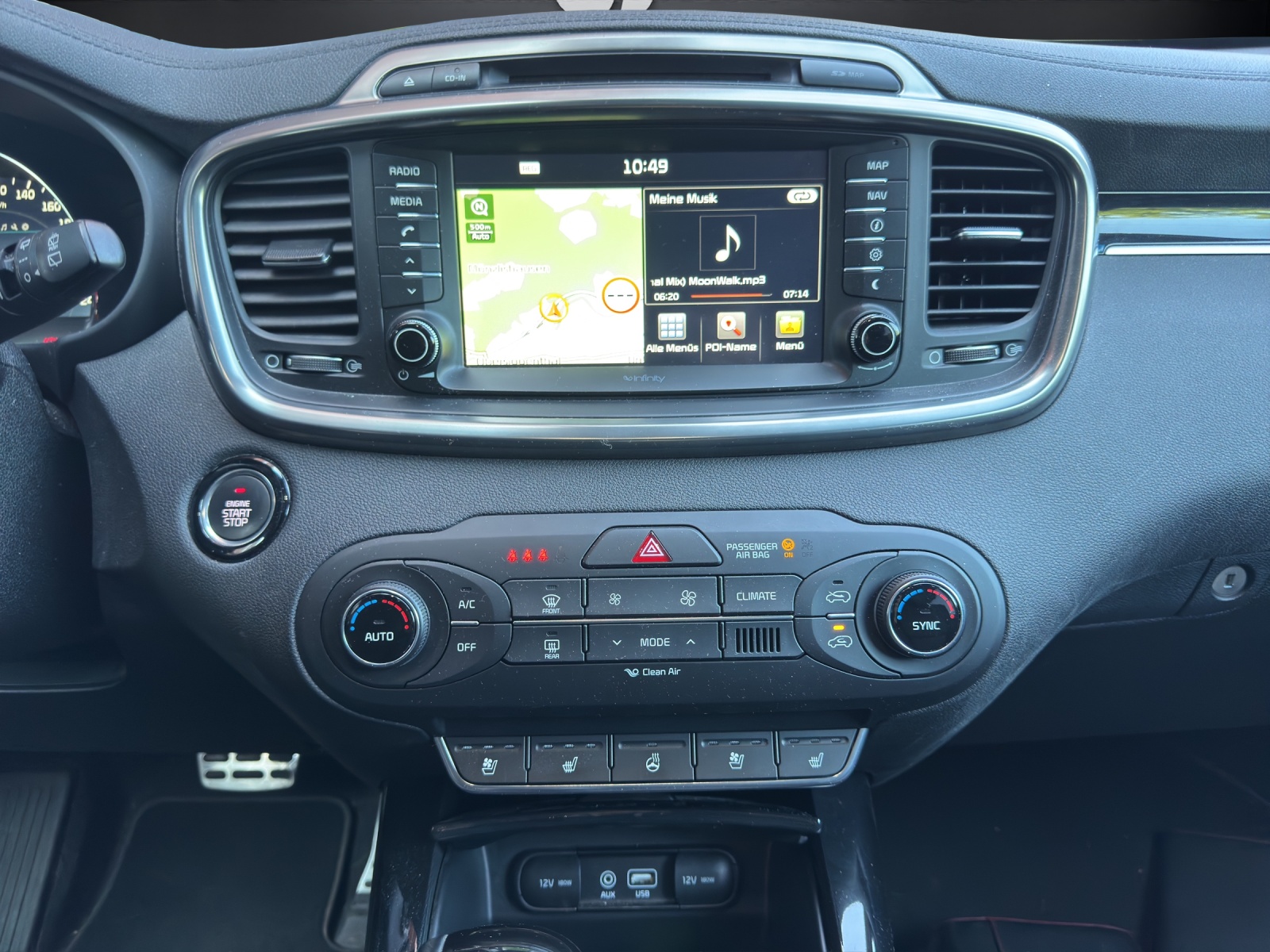 KIA Sorento-image-6