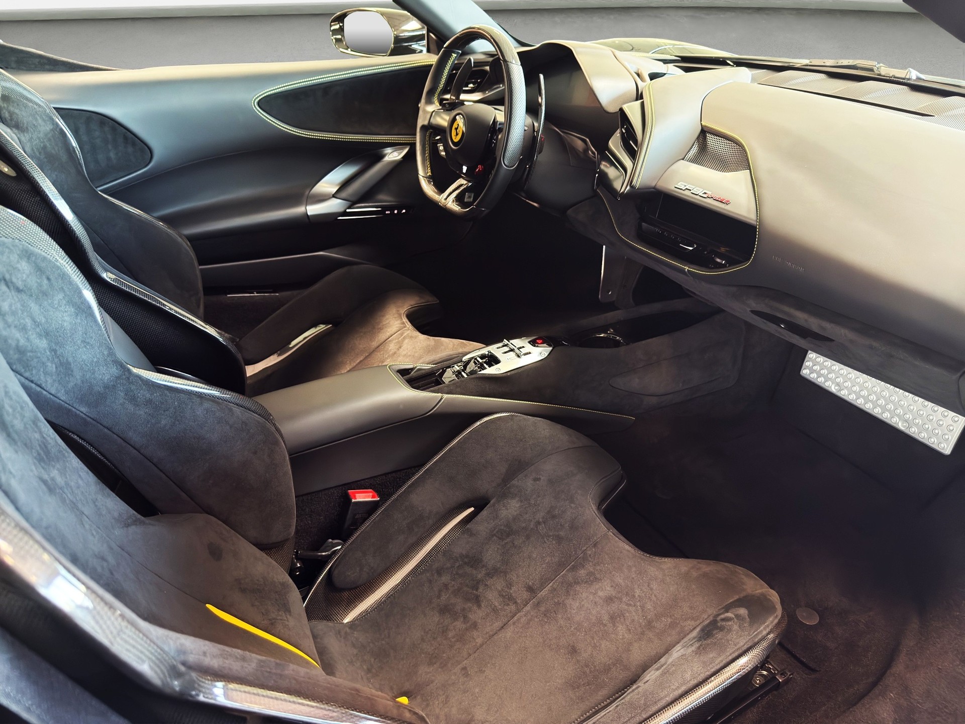FERRARI SF90 Spider-image-7