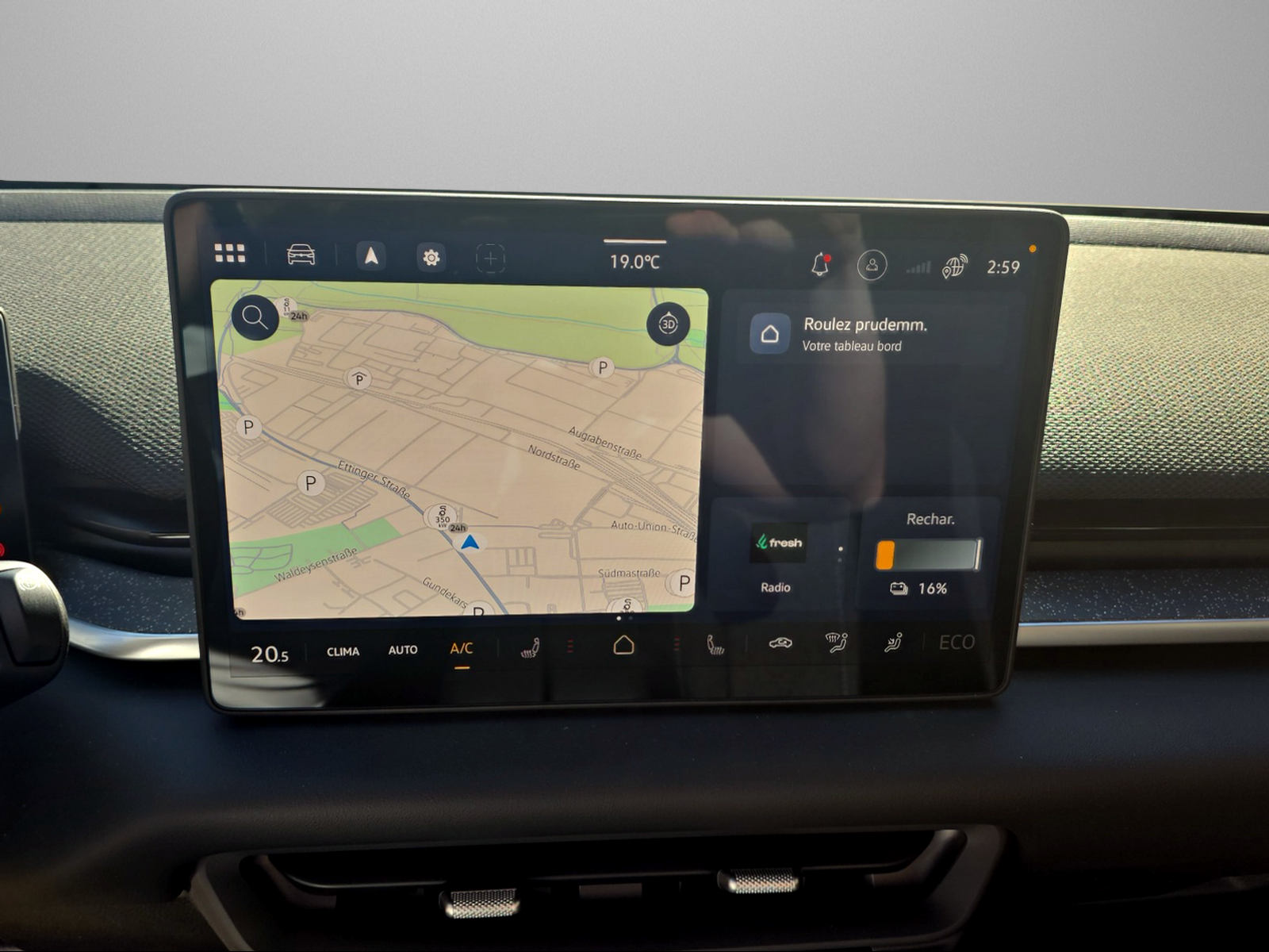 VW ID.3 Neo 58 kWh 190 PS Style-image-10