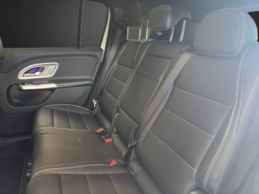 MERCEDES-BENZ GLB 350 85kWh EQ 4 Matic-image-10