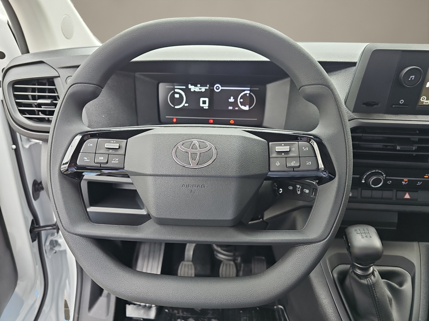 TOYOTA PROACE Brückenwagen L1 2.0 D-image-10