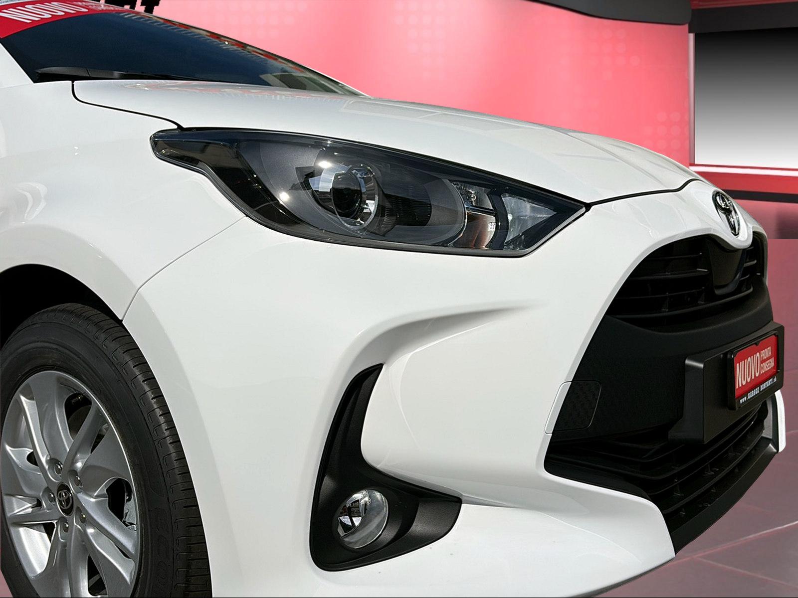 TOYOTA Yaris 1.5 VVT-i HSD Comfort-image-12