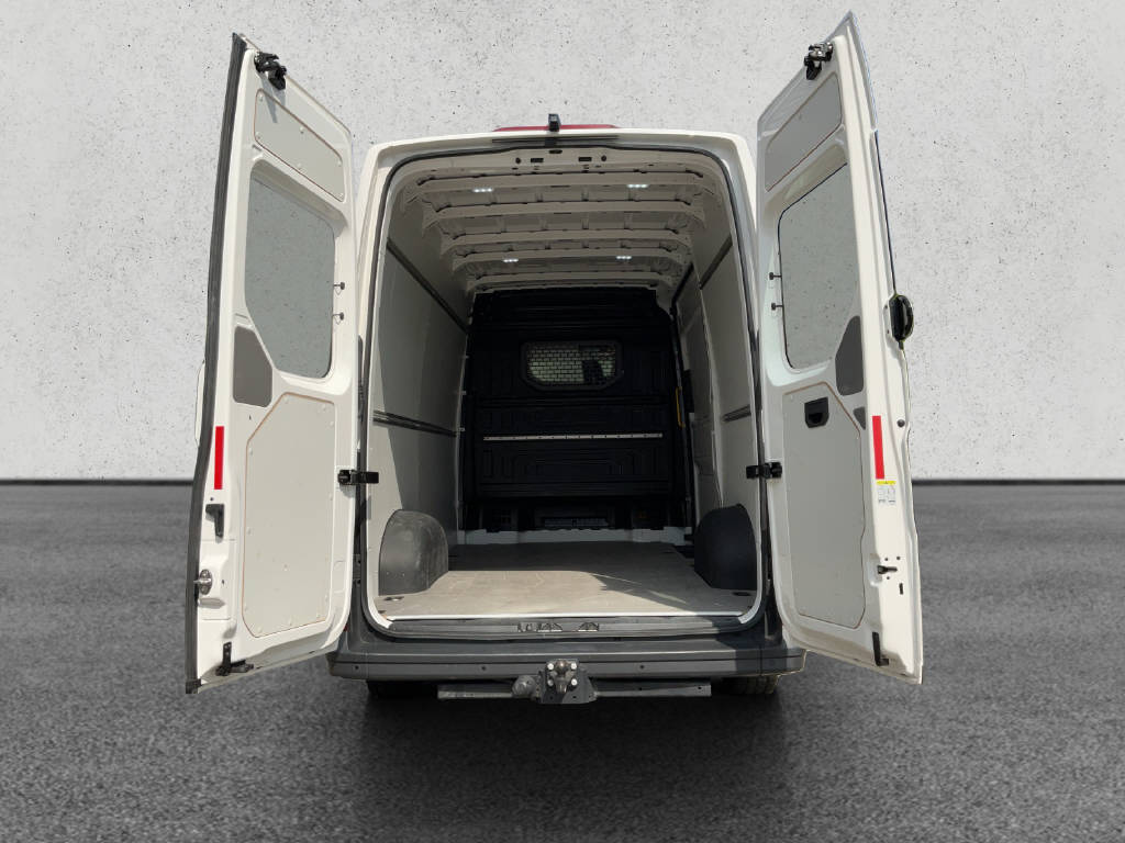 VW Crafter 35 Kaw. 3640 2.0 TDI 140 Entry-image-13