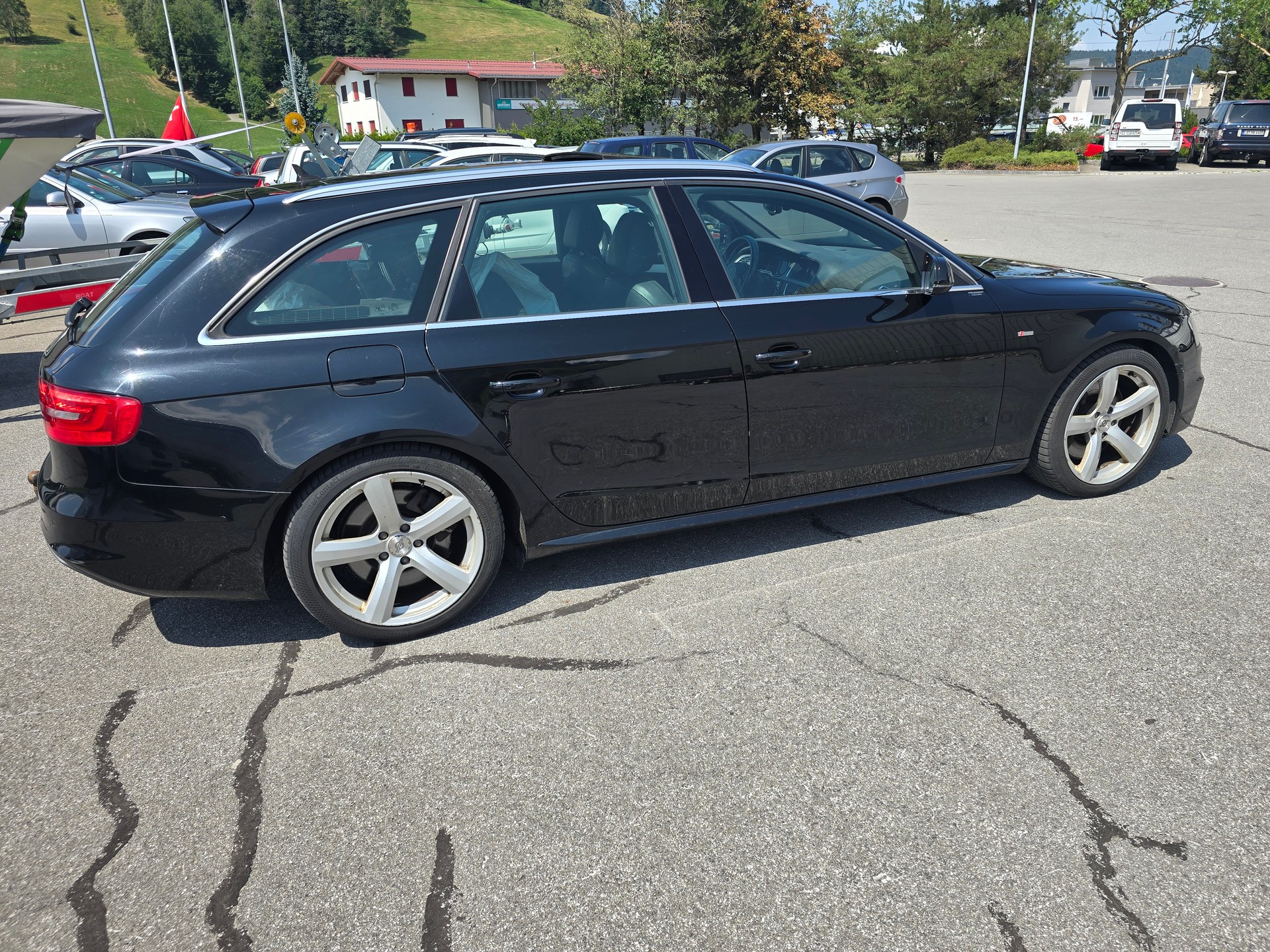AUDI A4 Avant 3.0 TDI clean diesel quattro s-tronic-image-8