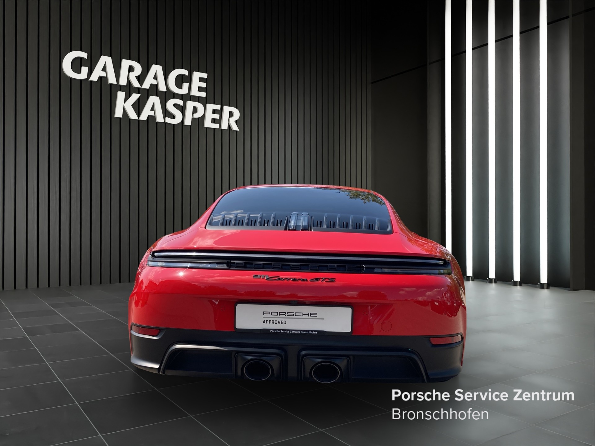 PORSCHE 911 Carrera GTS-image-3