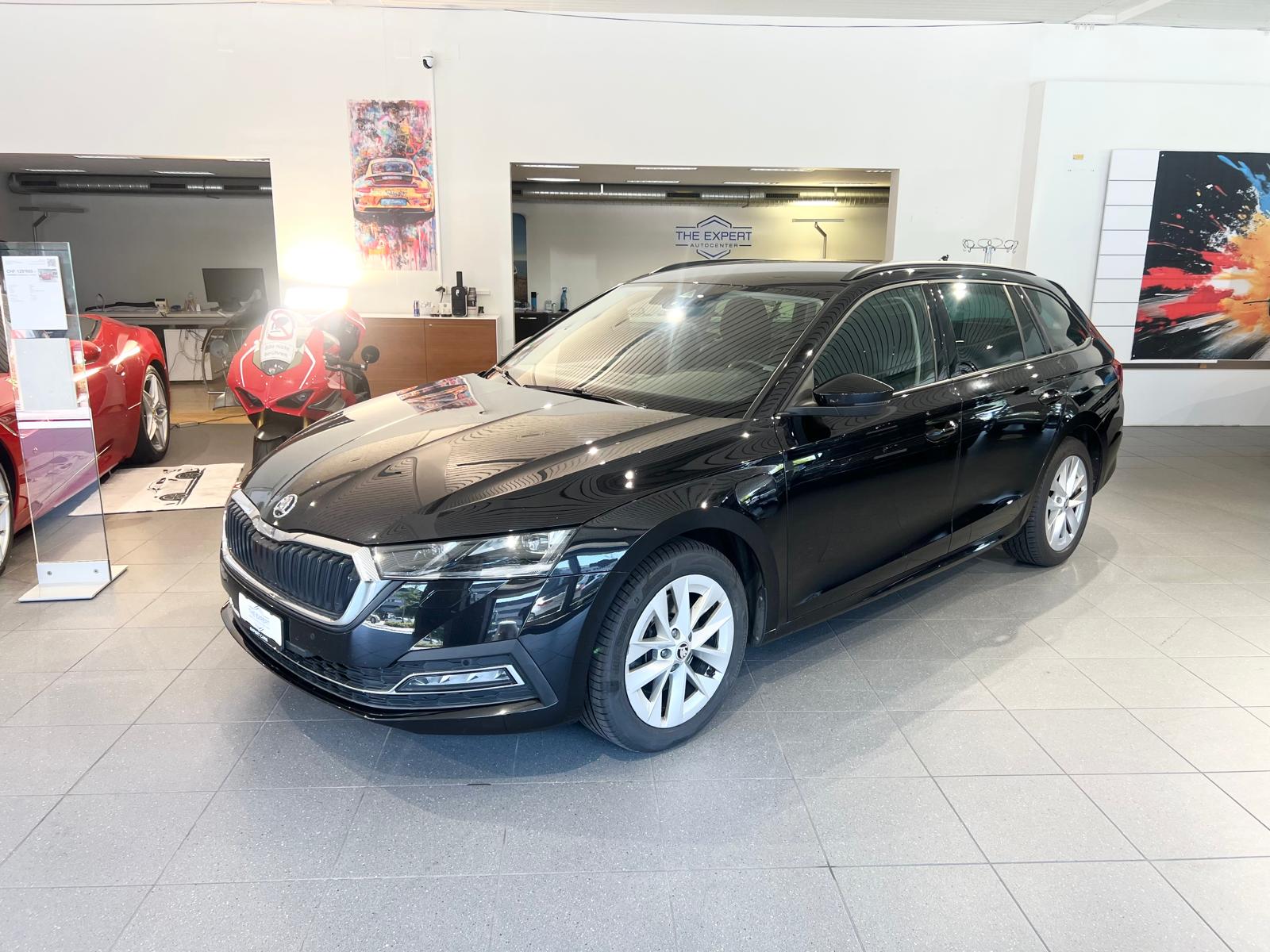 SKODA Skoda Octavia Combi TSI PHEV Style DSG 1.4, 150 PS-image-0