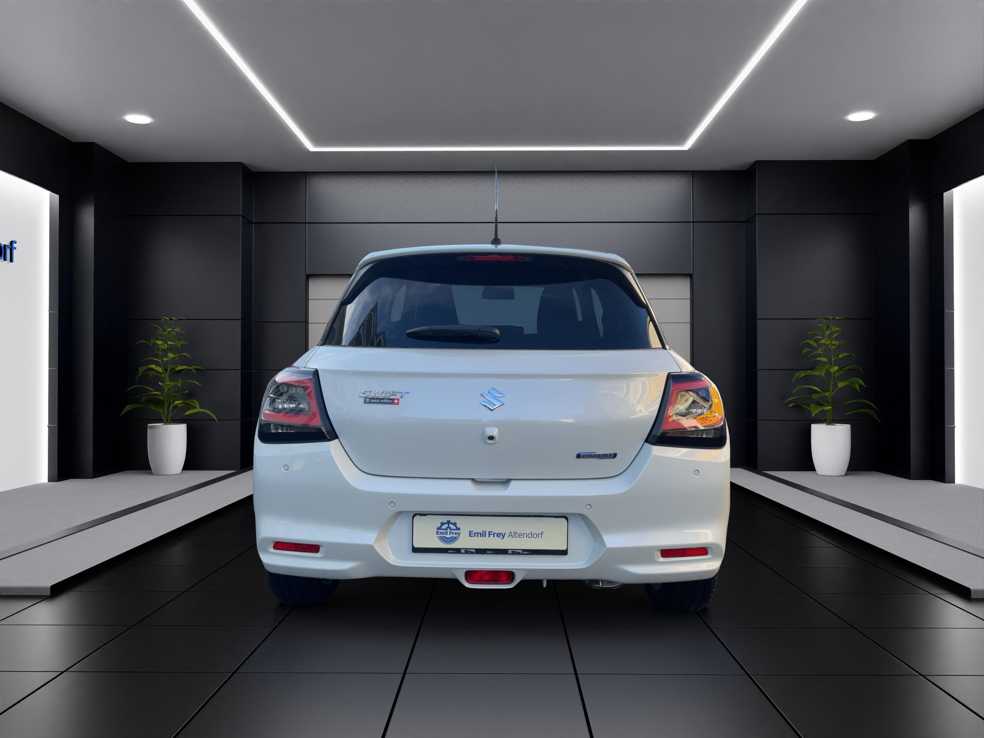 SUZUKI Swift 1.2 Compact Top Hybrid 4x4-image-3