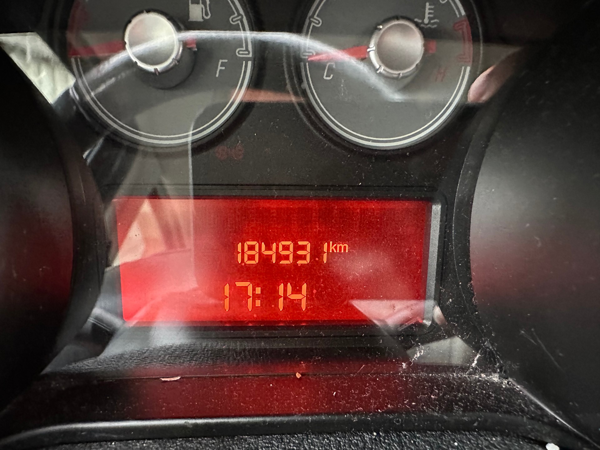 FIAT Punto 1.4 Lounge-image-11