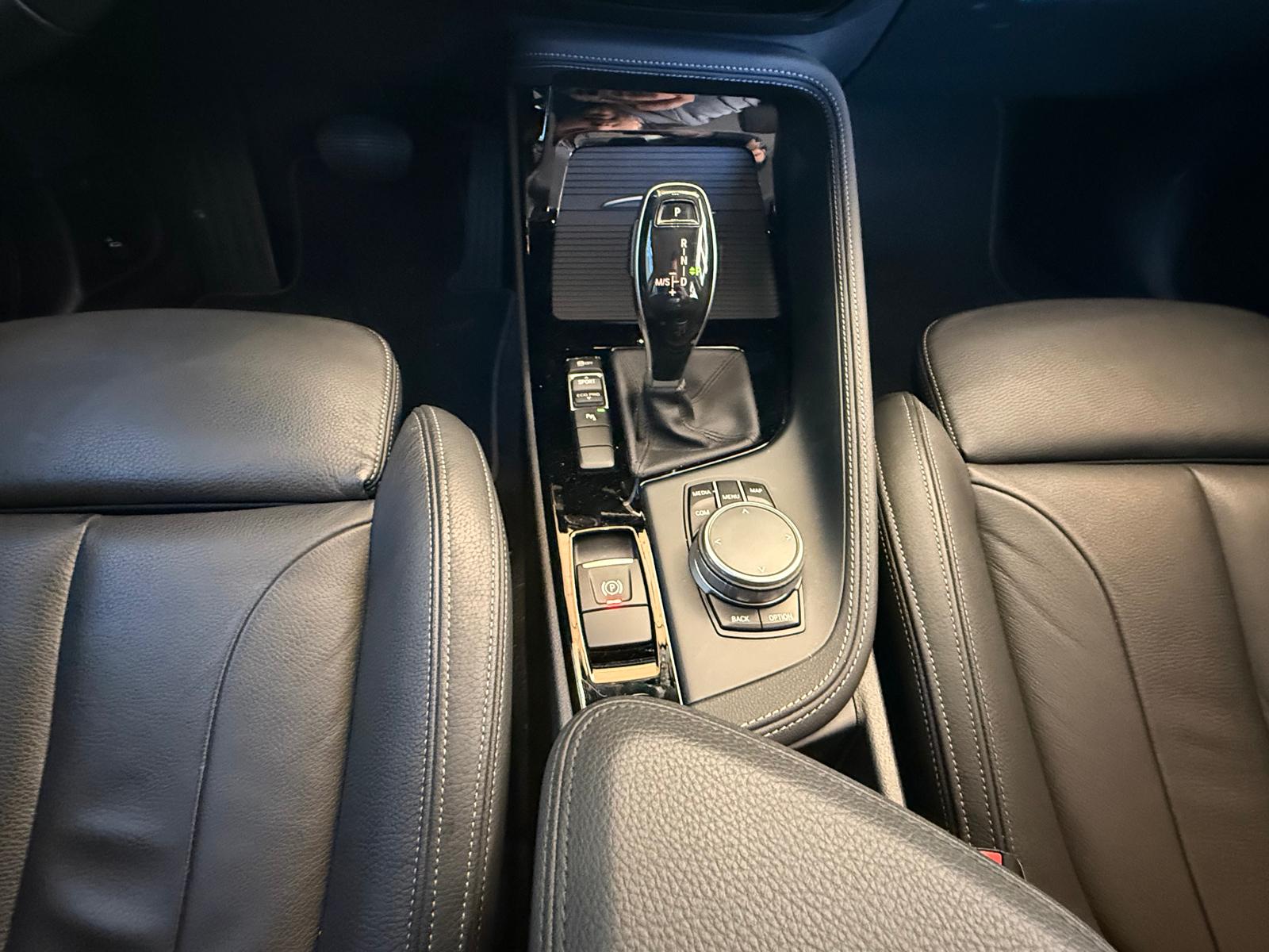BMW X2 sDrive 20i Steptronic DSK-image-20