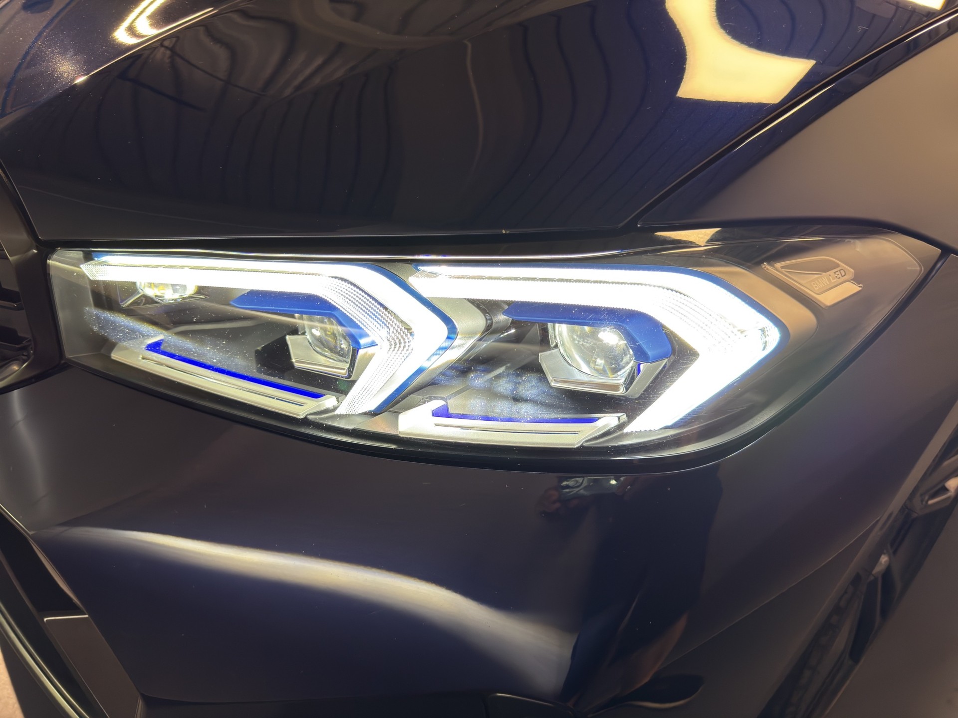 BMW M340i xDrive Touring-image-6