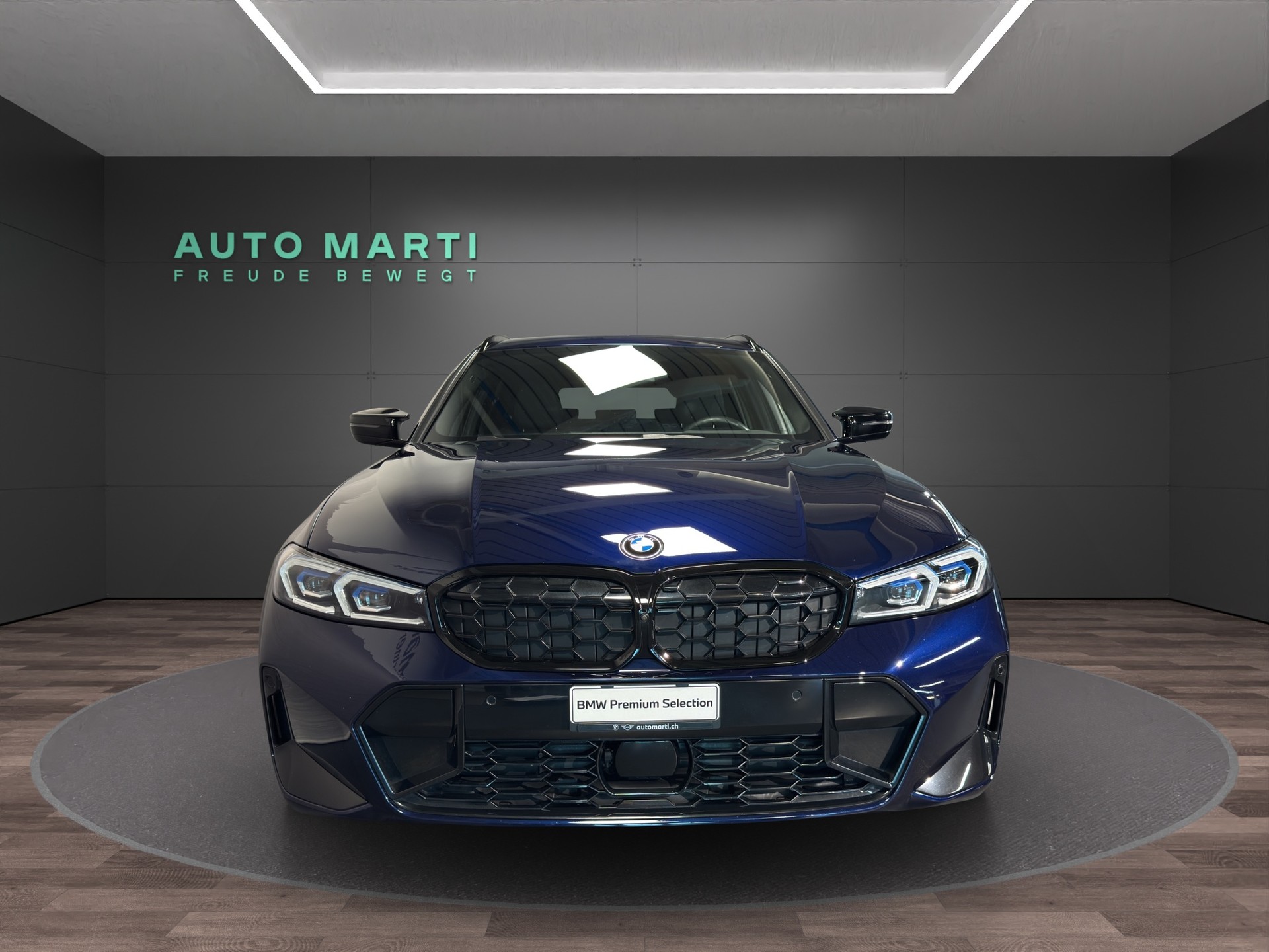 BMW M340i xDrive Touring-image-4