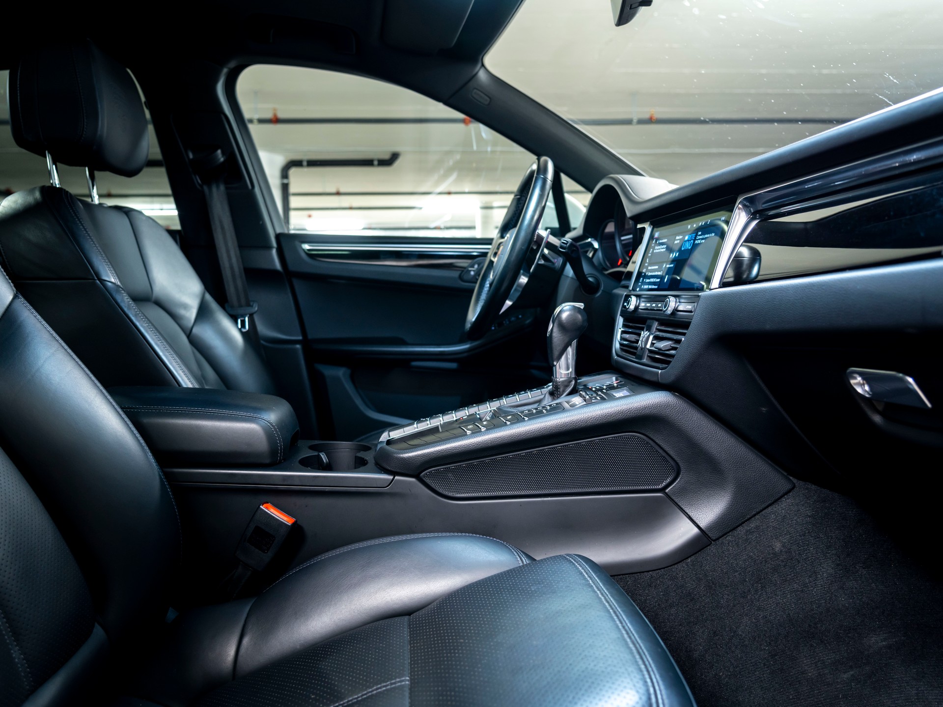 PORSCHE Macan S PDK-image-23