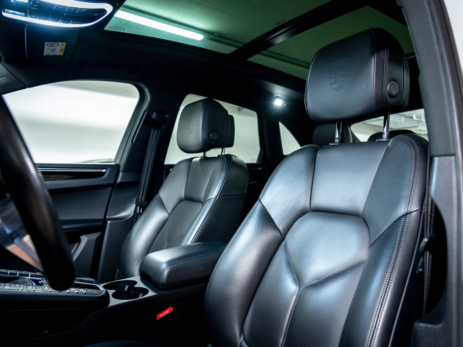 PORSCHE Macan S PDK-image-15