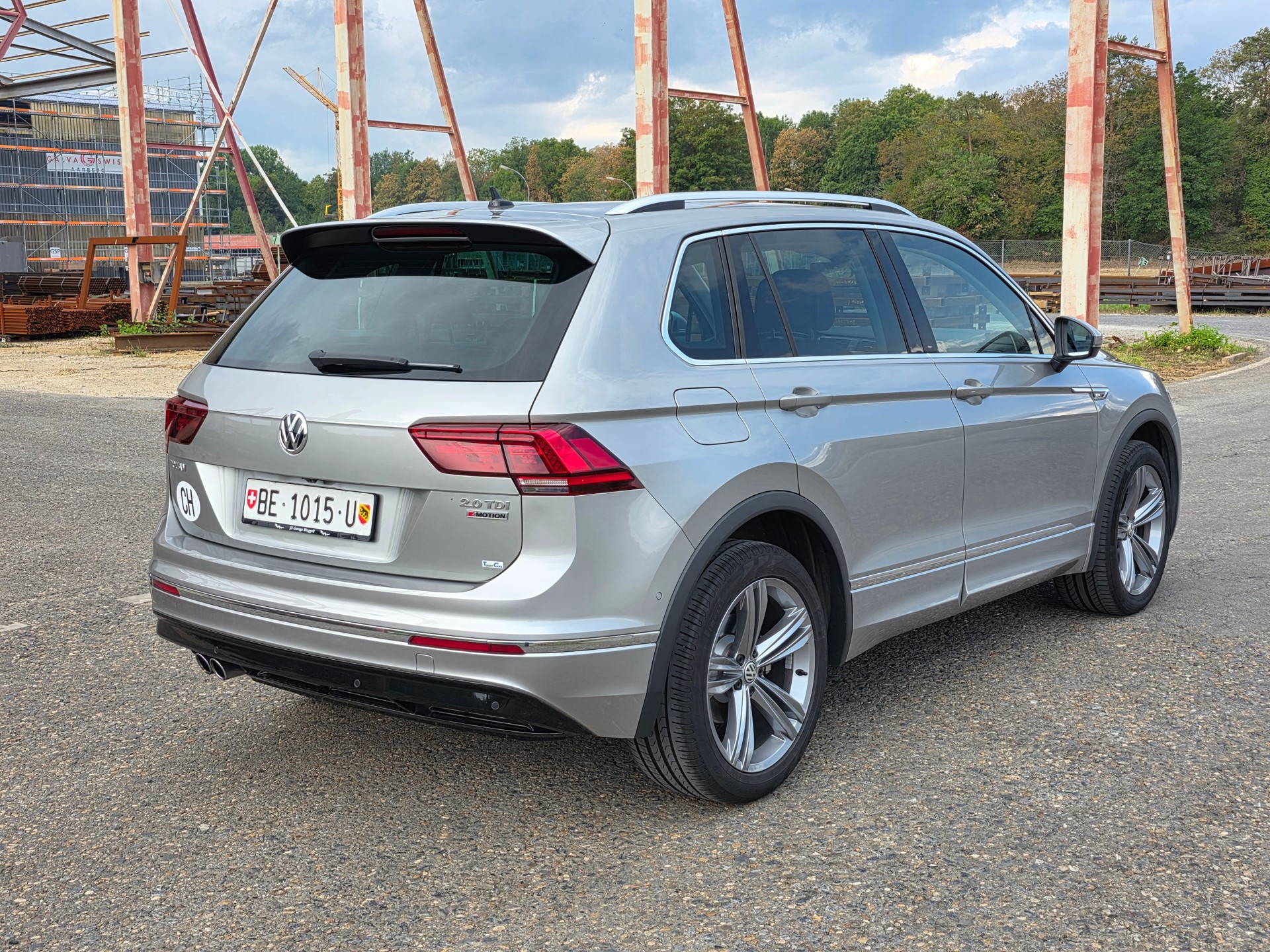 VW Tiguan 2.0 TDI SCR Highline4Motion DSG-image-5