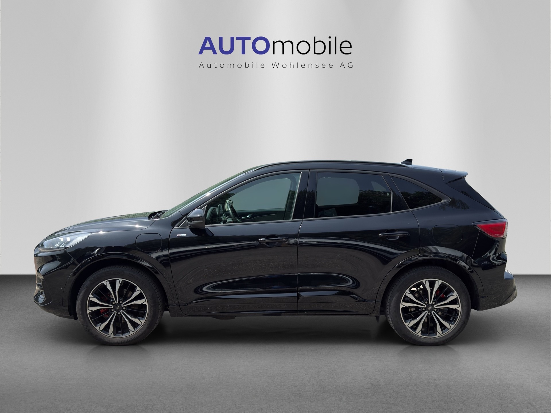 FORD Kuga 2.5 PHEV ST-Line X 2WD-image-0