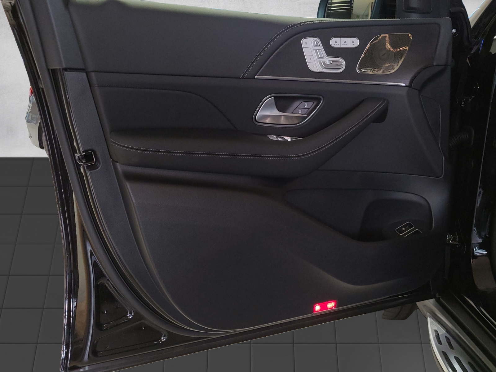 MERCEDES-BENZ GLE Coupé 53 AMG Hybrid EQ Star 4Matic+ 9G-Tronic-image-8