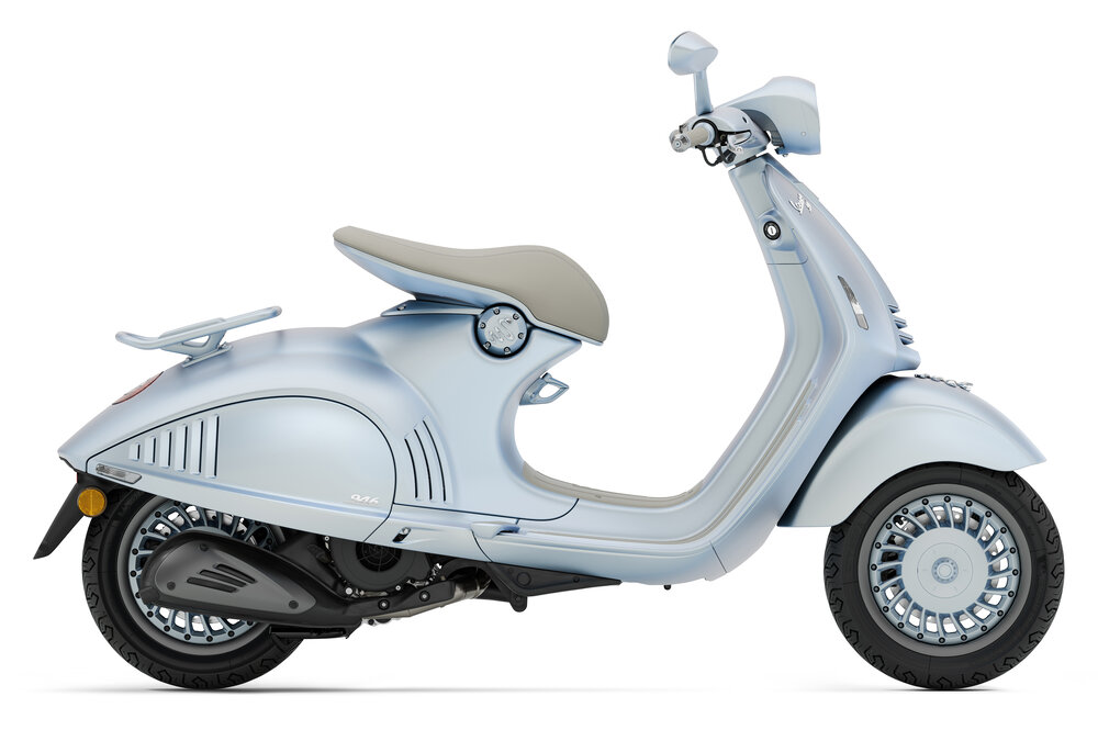 PIAGGIO Vespa 946 125 Snake