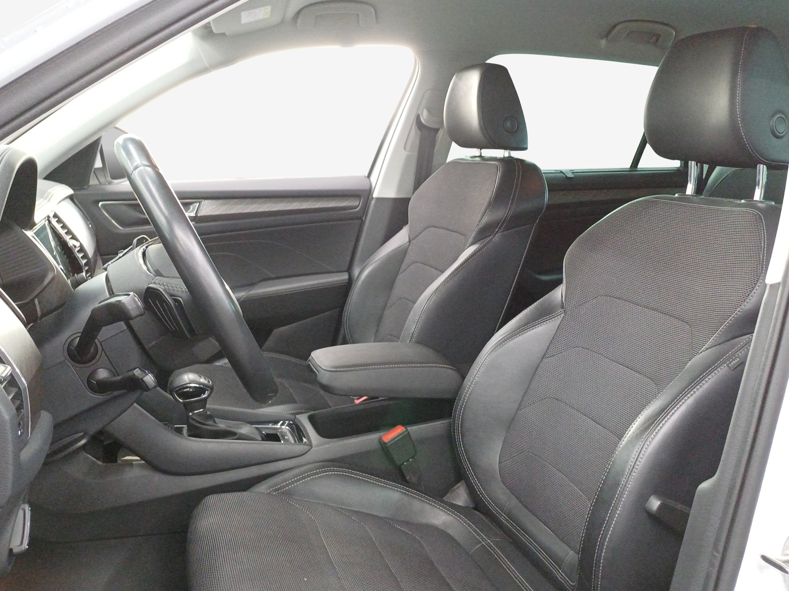 SKODA Kodiaq 2.0 TSI 4x4 Style-image-7