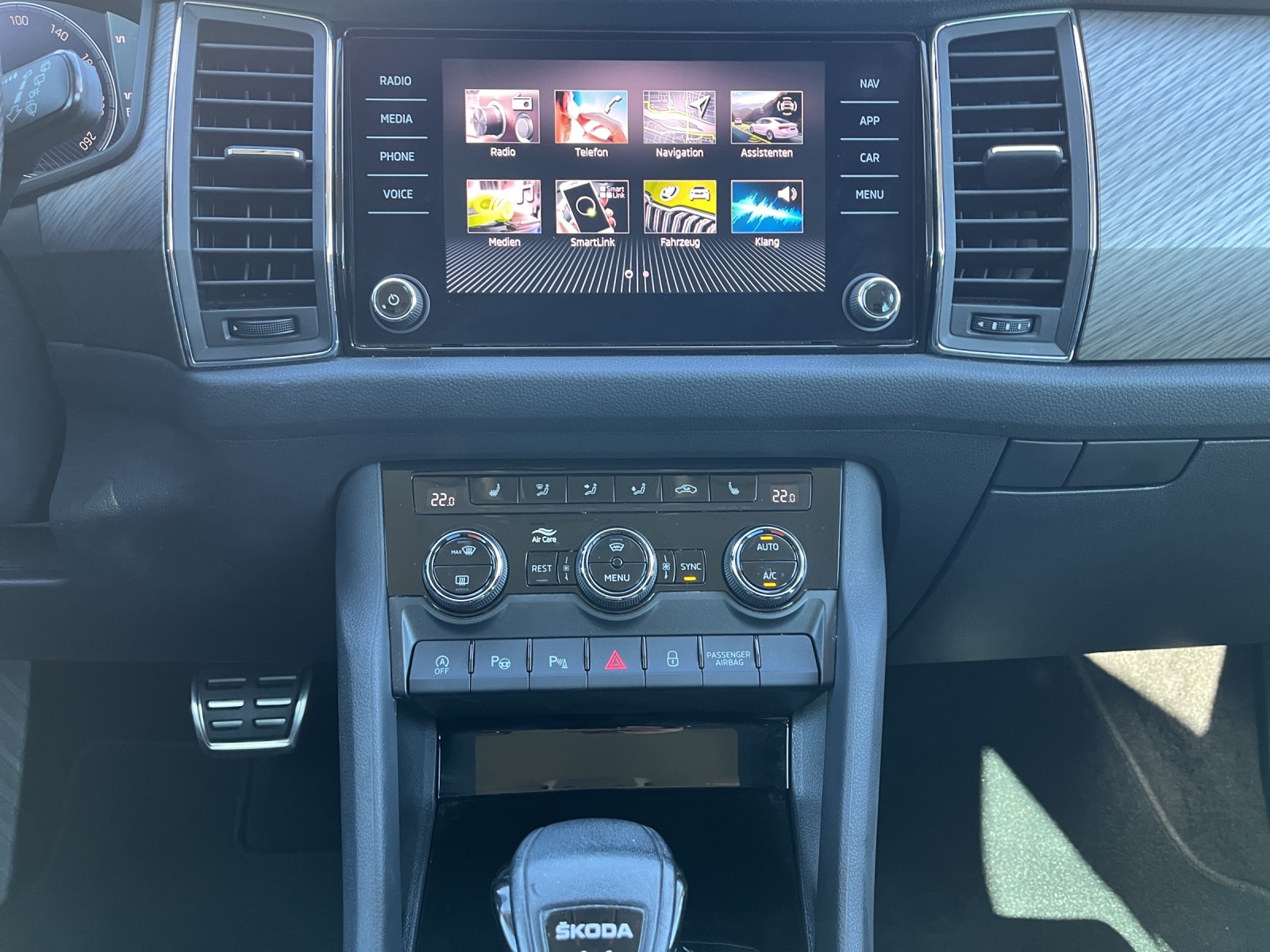 SKODA Kodiaq 2.0 TSI 4x4 Style-image-10