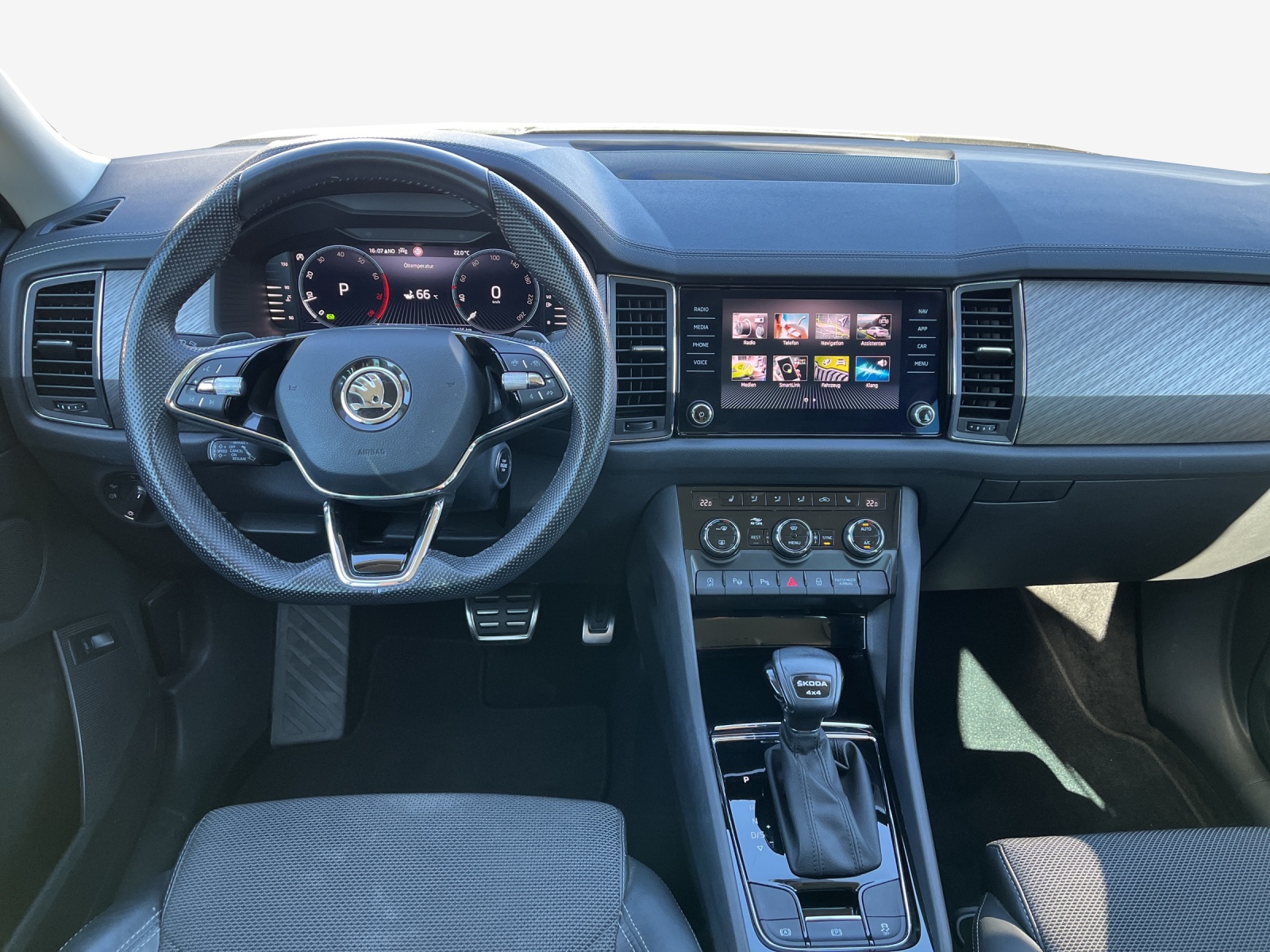 SKODA Kodiaq 2.0 TSI 4x4 Style-image-8
