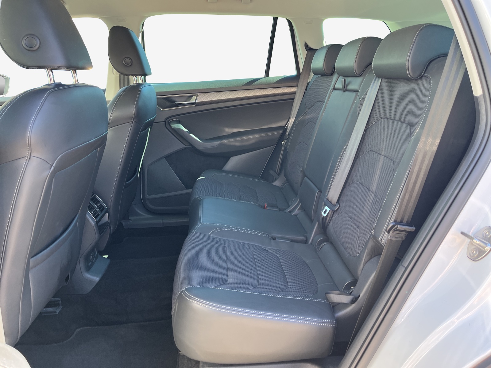 SKODA Kodiaq 2.0 TSI 4x4 Style-image-11