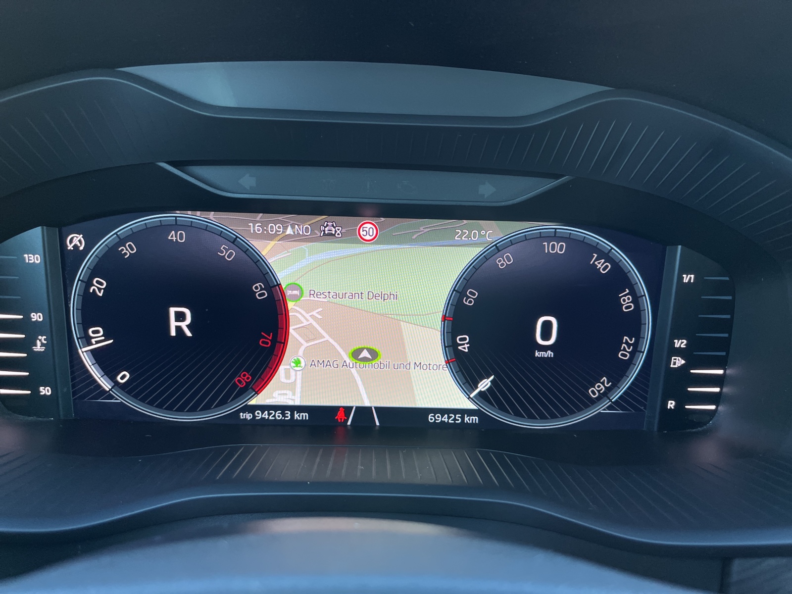 SKODA Kodiaq 2.0 TSI 4x4 Style-image-15