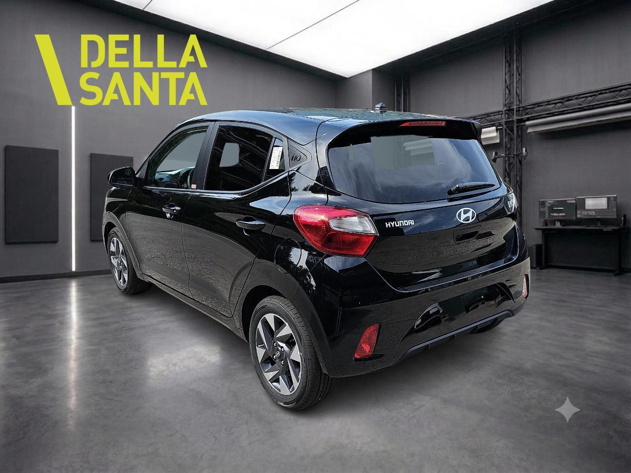 HYUNDAI i10 1.2 Amplia-image-2
