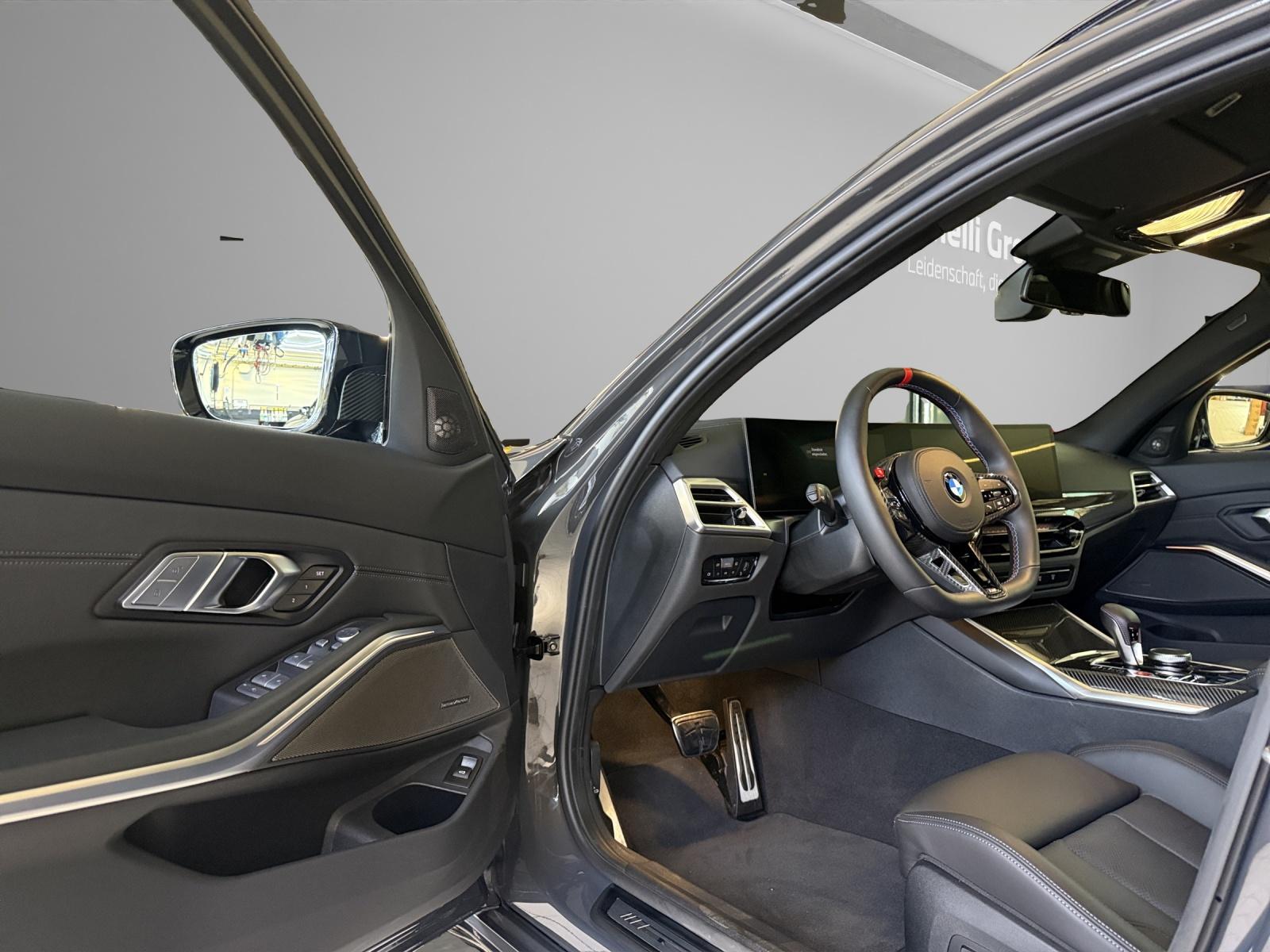 BMW Touring M3 Competition xDrive-image-11