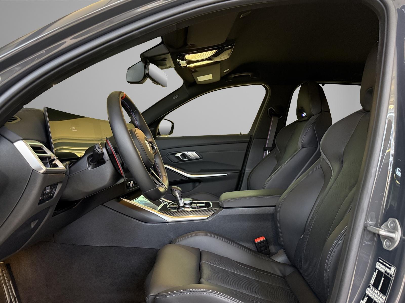 BMW Touring M3 Competition xDrive-image-12