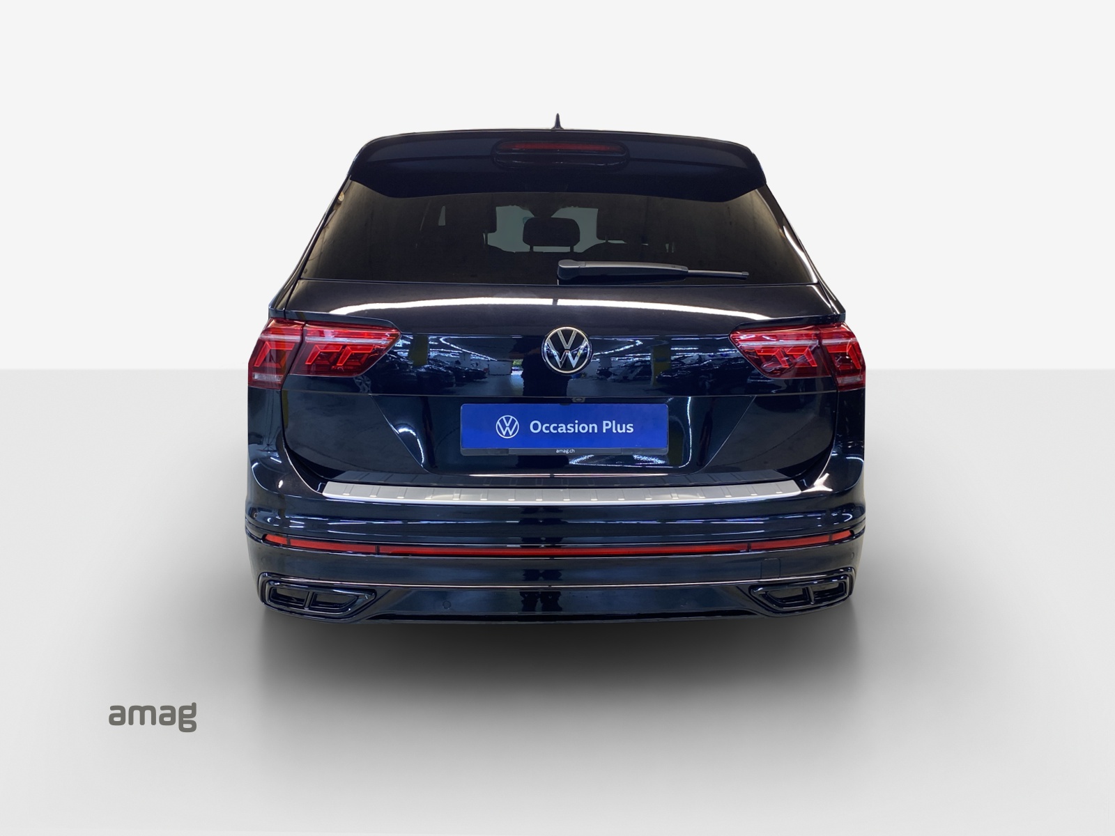 VW Tiguan Allspace 2.0TSI R-Line 4Motion DSG-image-3