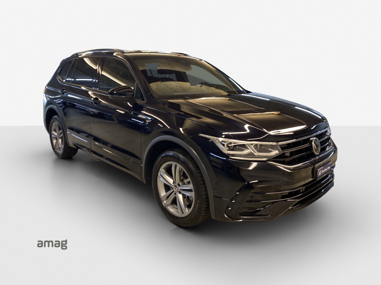 VW Tiguan Allspace 2.0TSI R-Line 4Motion DSG-image-5