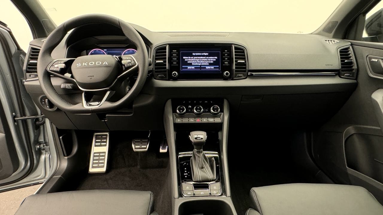 SKODA Karoq 2.0 TSI SportLine 4x4 DSG-image-5