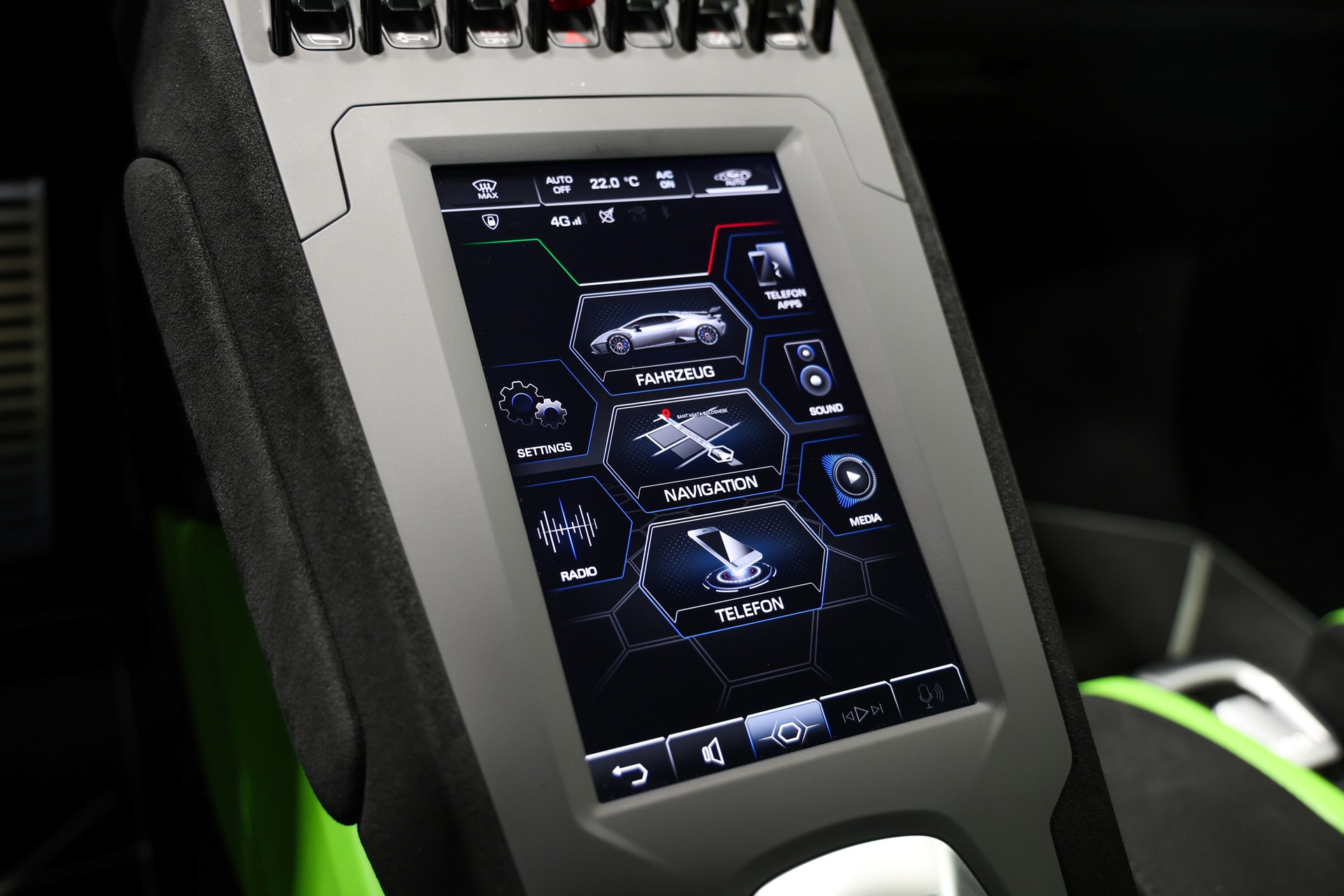 LAMBORGHINI Huracan STO Coupé DCT RWD *CH-Fahrzeug*Grün/Schwarz Lackierung EINMALIG*-image-28