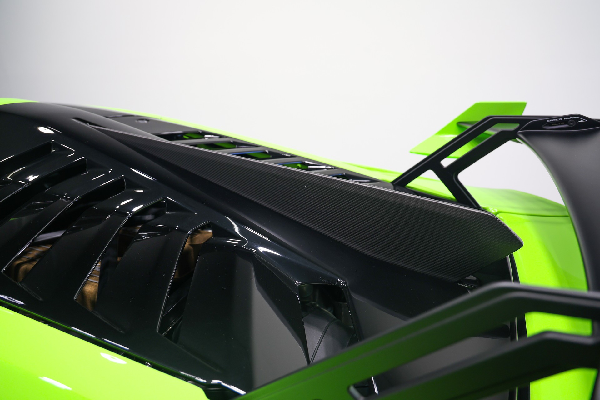 LAMBORGHINI Huracan STO Coupé DCT RWD *CH-Fahrzeug*Grün/Schwarz Lackierung EINMALIG*-image-20