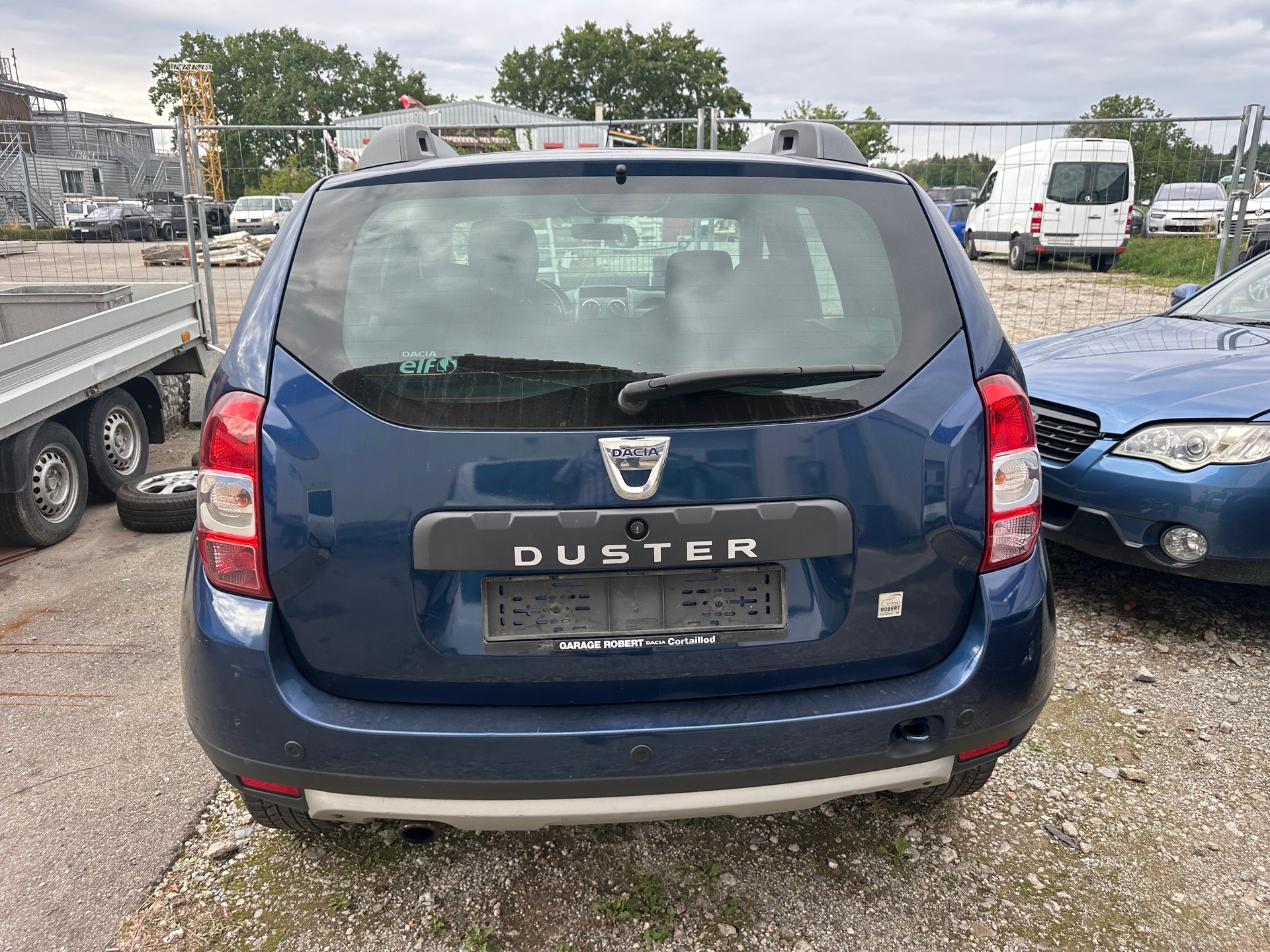 DACIA Duster 1.2 T Celebration 4x2-image-15
