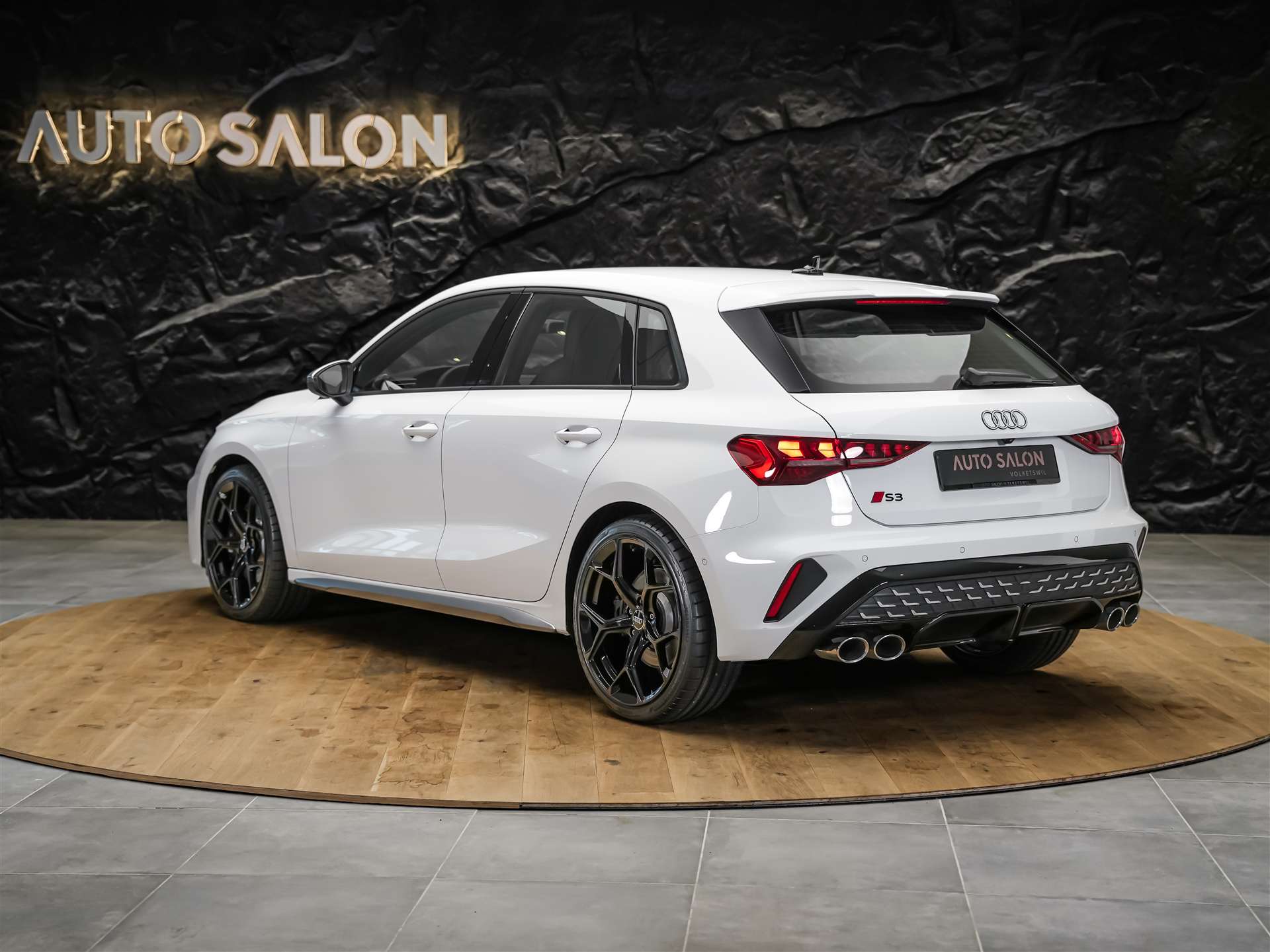AUDI S3 Sportback TFSI quattro S-tronic*19"Felgen*Werksgarantie*Matrix-LED*Assistenten*-showroom-element-2