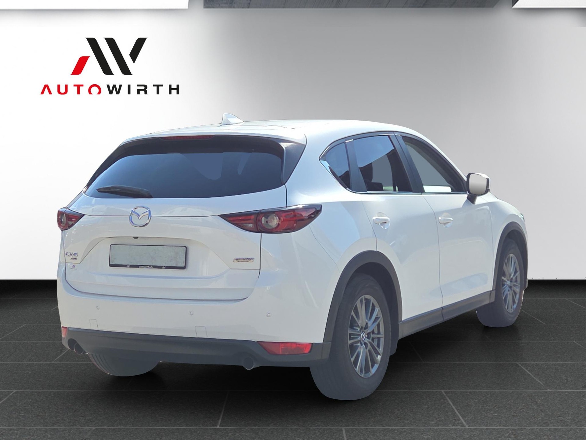 MAZDA CX-5 2.0 Ambition AWD-image-4