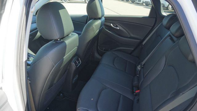 HYUNDAI i30 1.5 T-GDi Vertex DCT-image-8