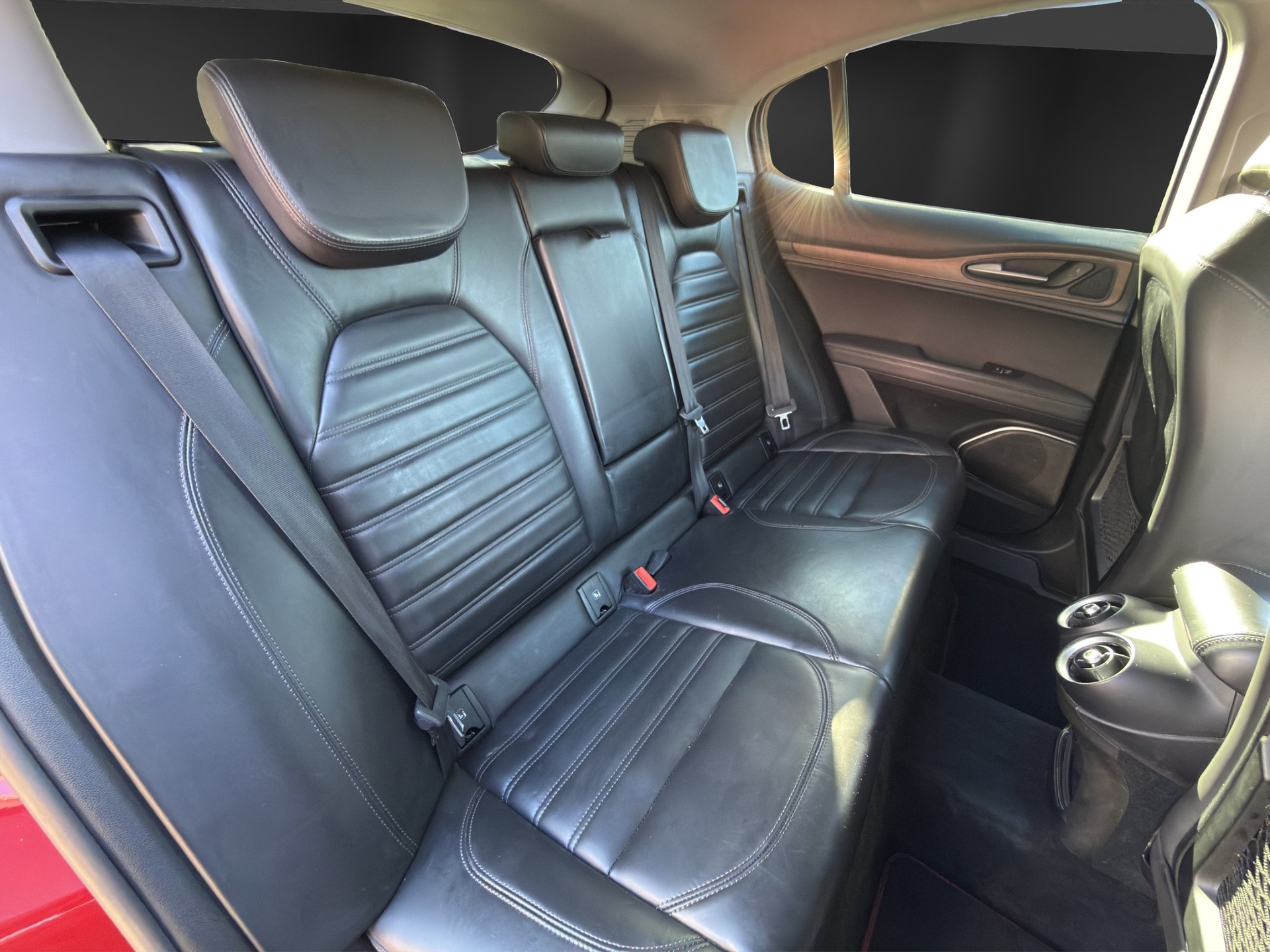 ALFA ROMEO Stelvio 2.0 First Edition Q4 Automatic-image-16