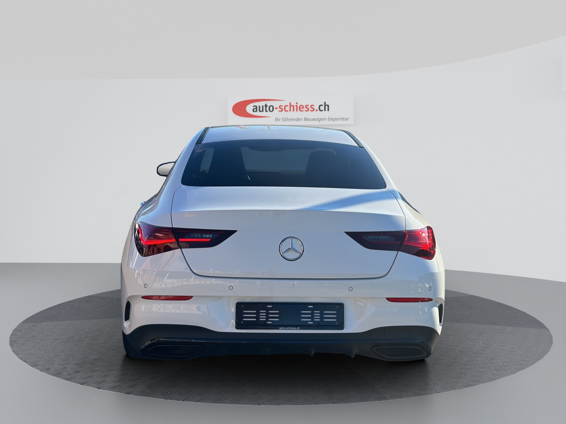 MERCEDES-BENZ CLA 200 d AMG Edition Night 8G-DCT-image-3