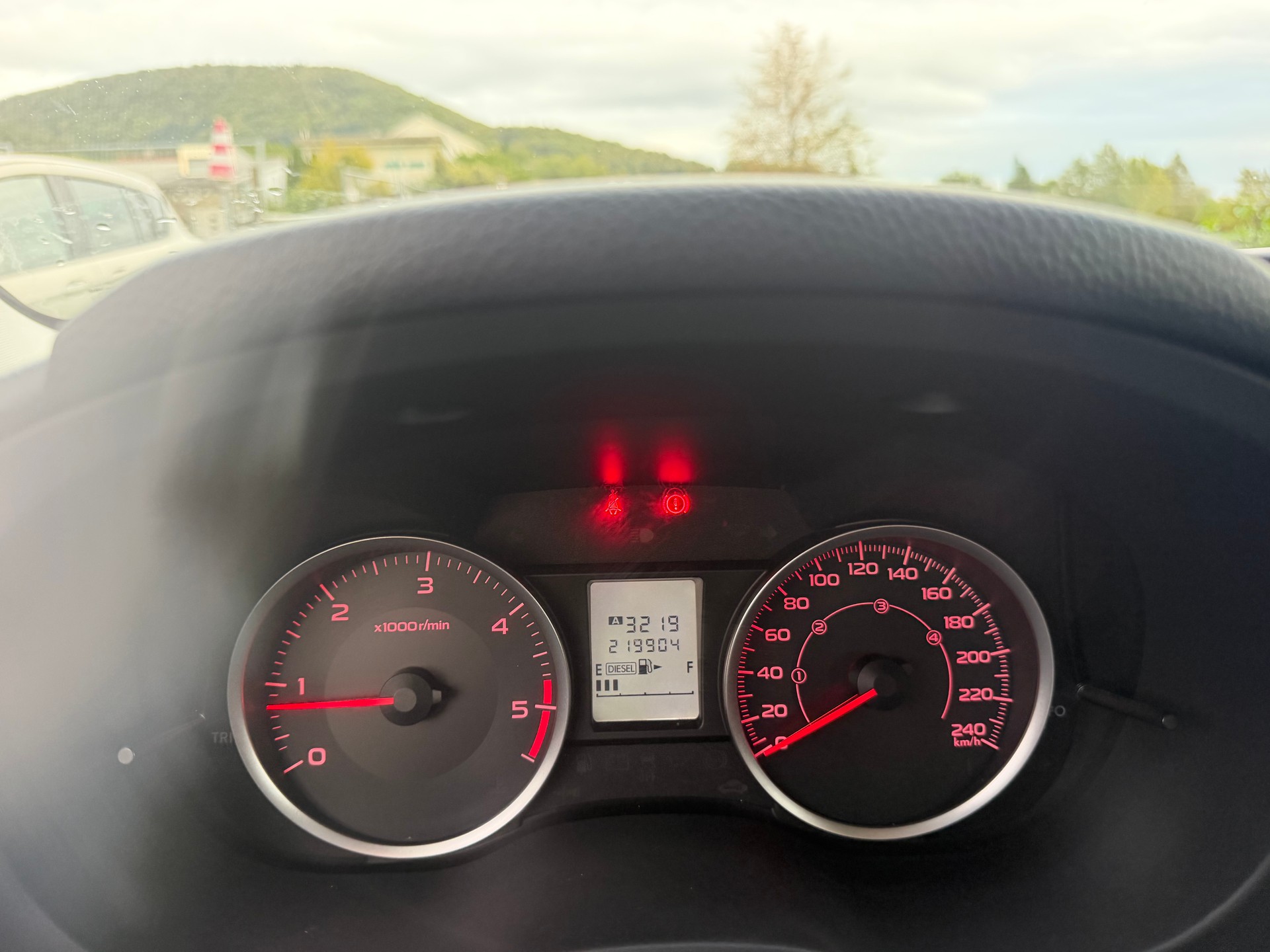 SUBARU XV 2.0D Swiss Two AWD-image-11