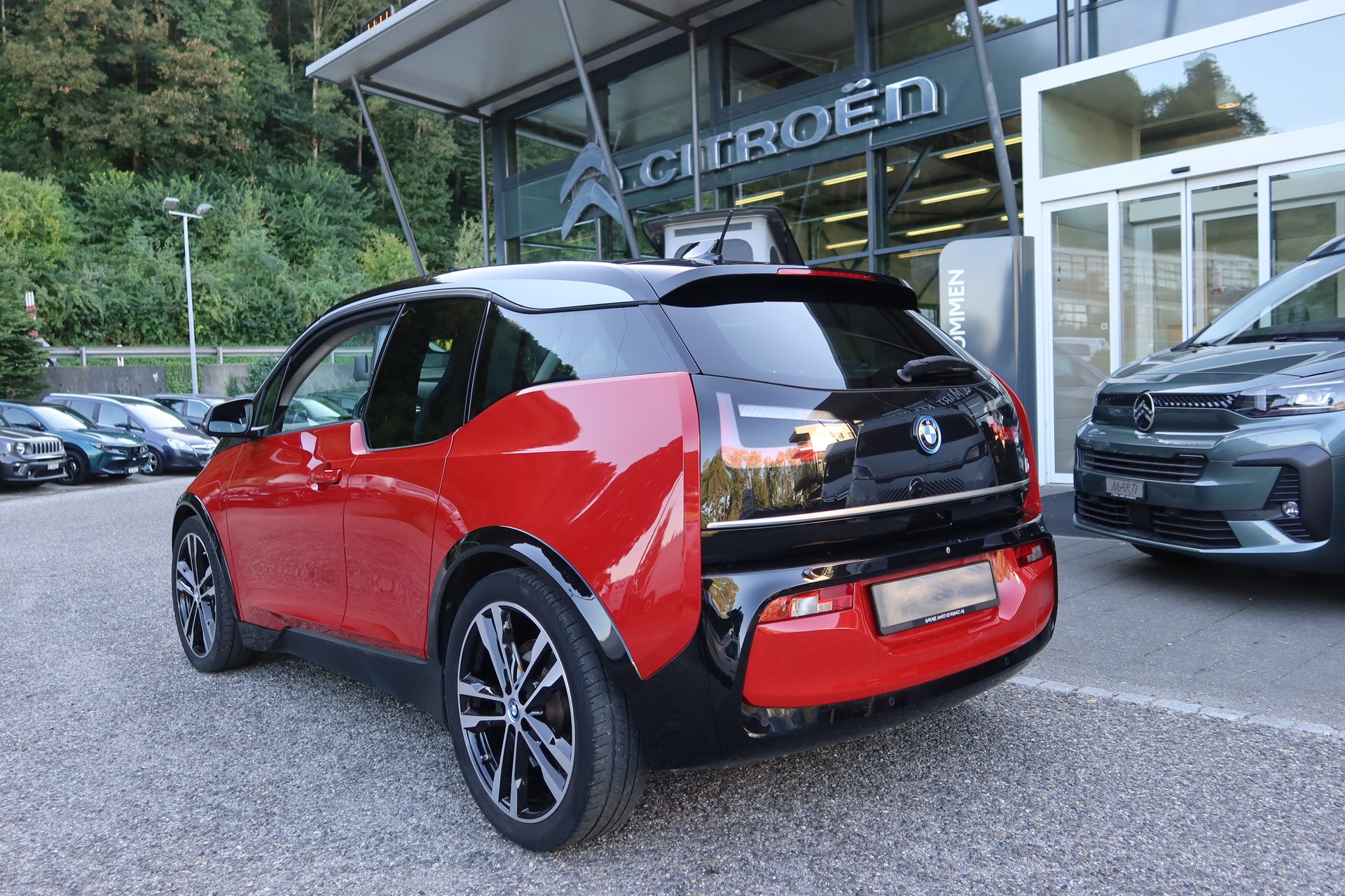 BMW i3 (120Ah) Fleet Edition-image-3