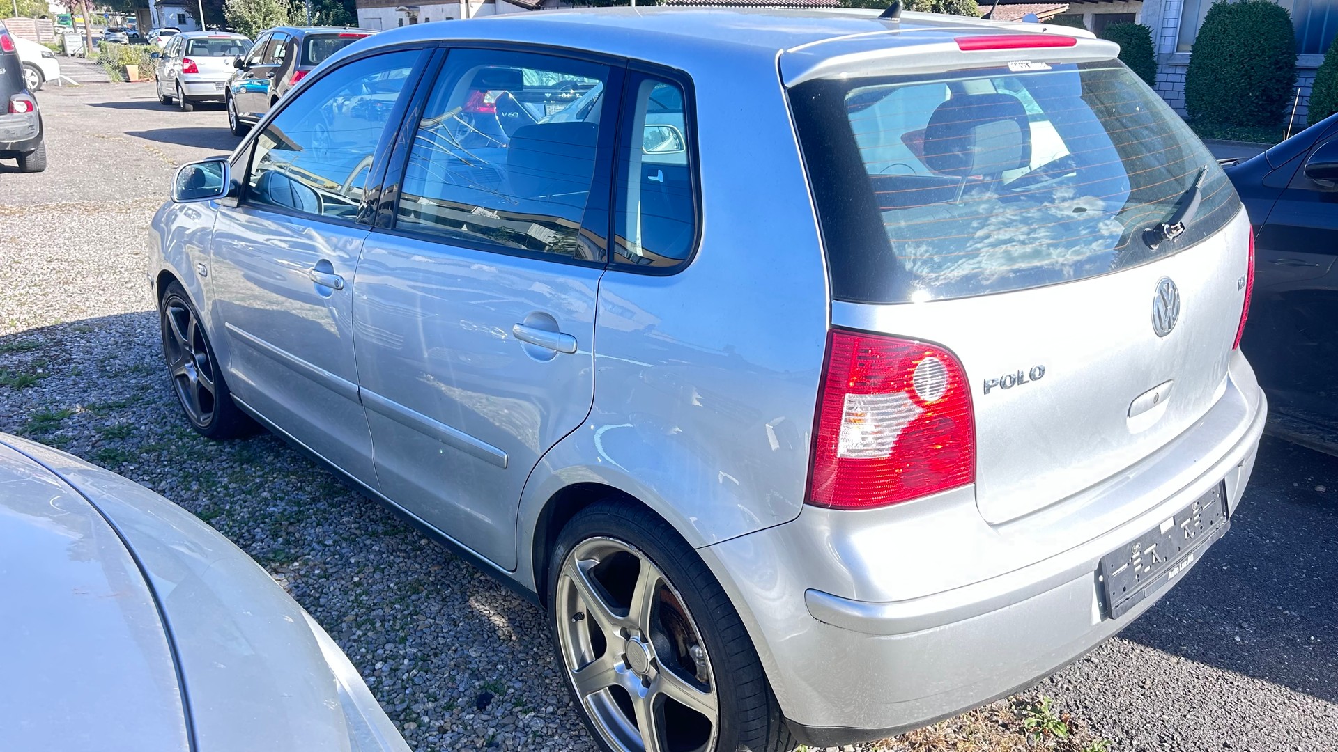 VW Polo 1.4 16V Highline-image-2