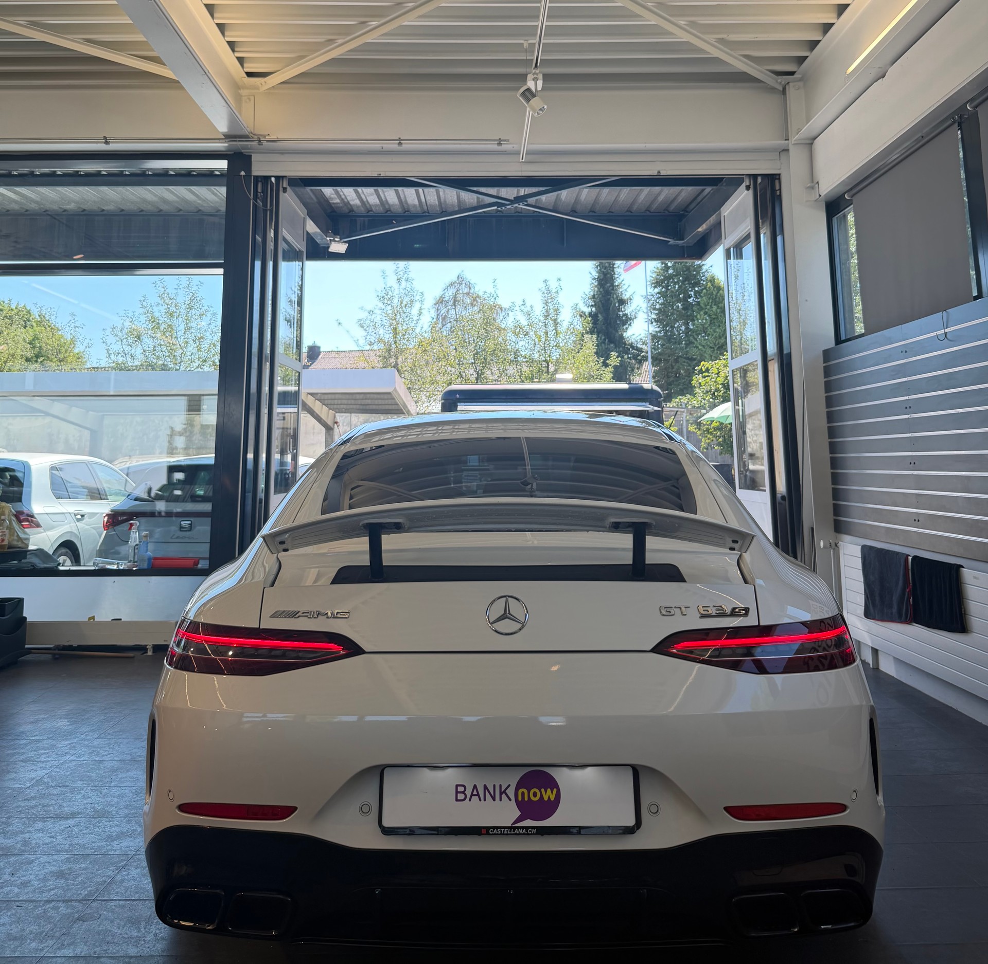 MERCEDES-BENZ AMG GT 63 S 4matic+-image-5