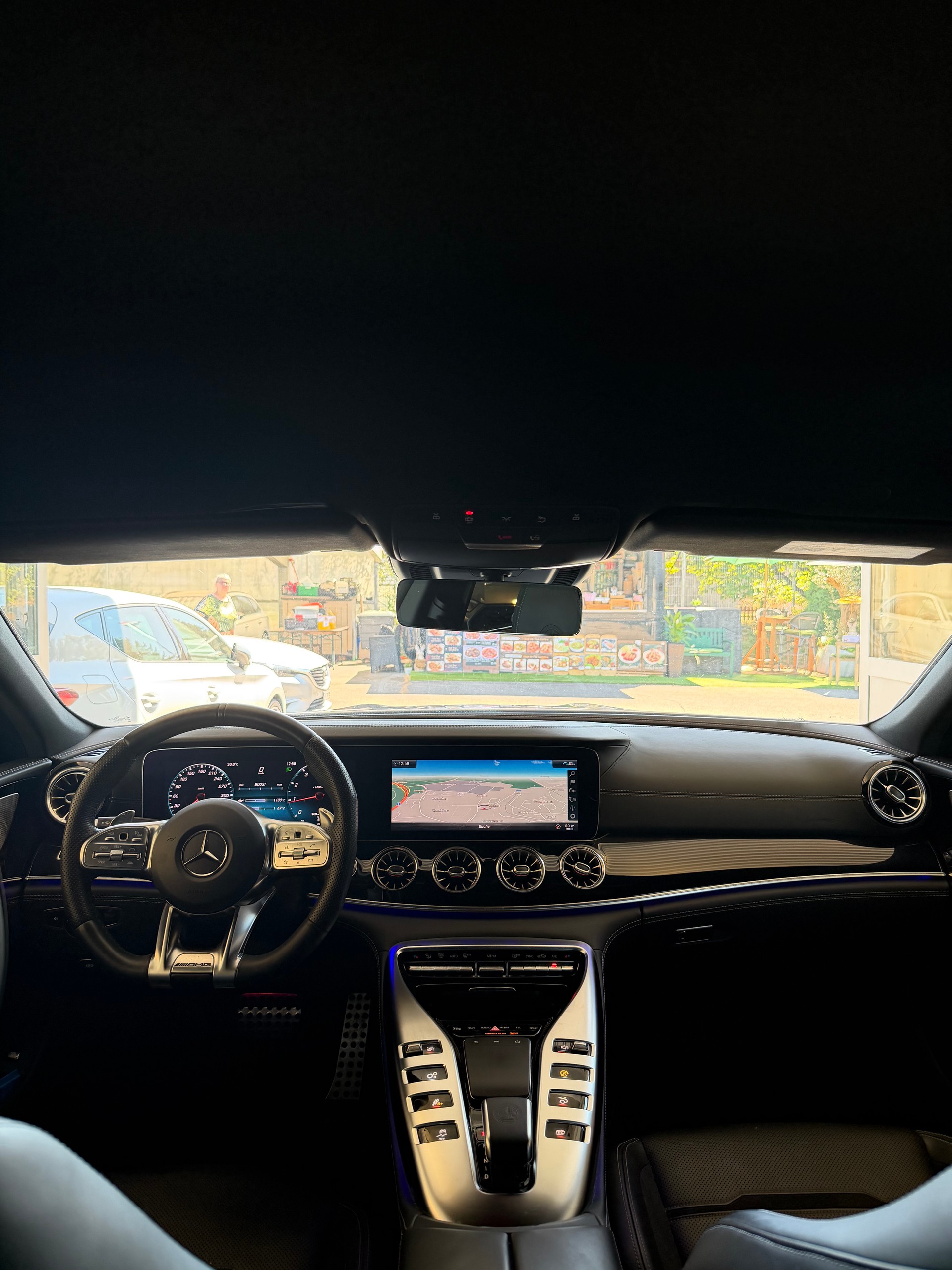 MERCEDES-BENZ AMG GT 63 S 4matic+-image-6